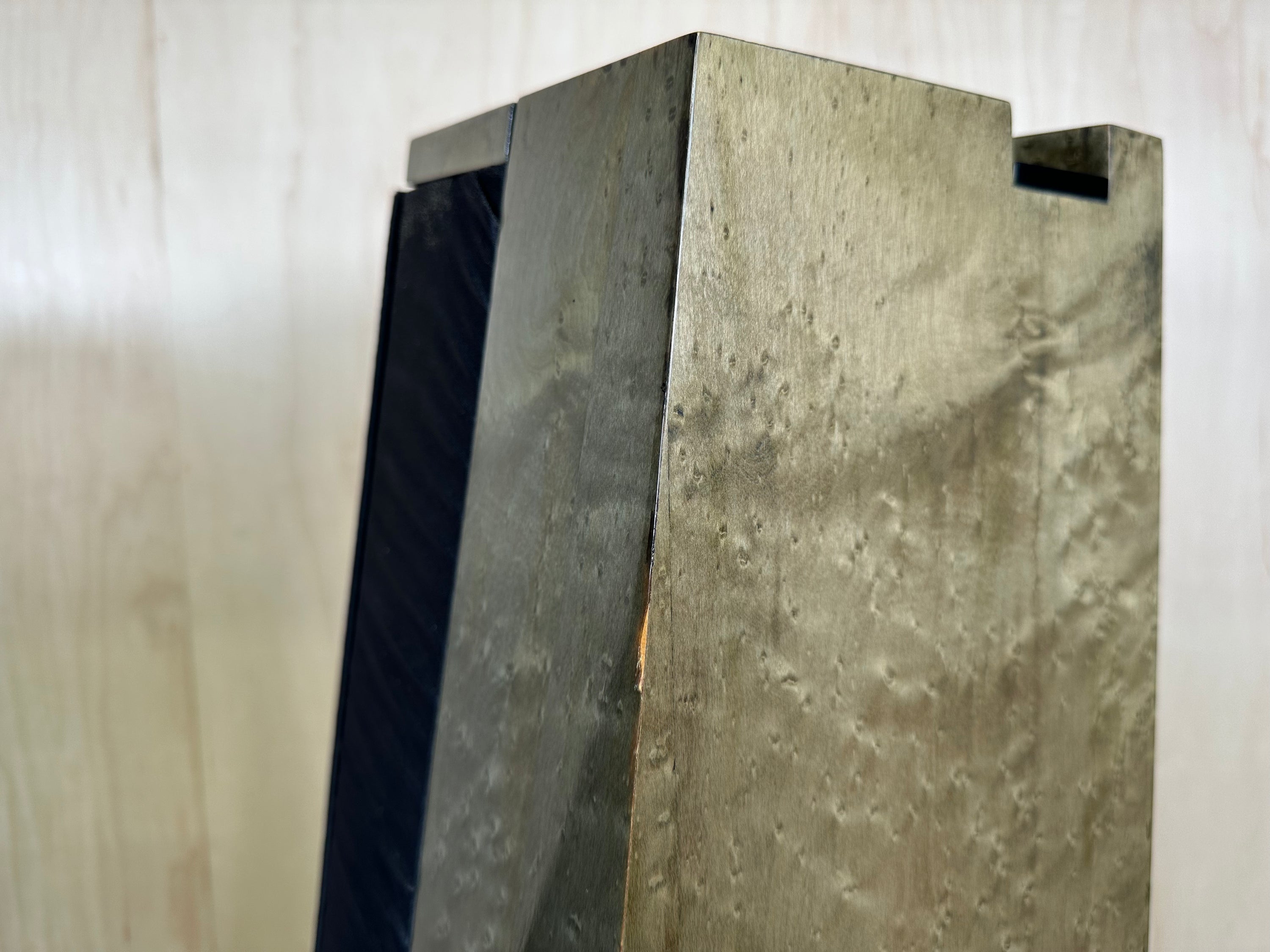 Oracle Helicon Tower Speakers