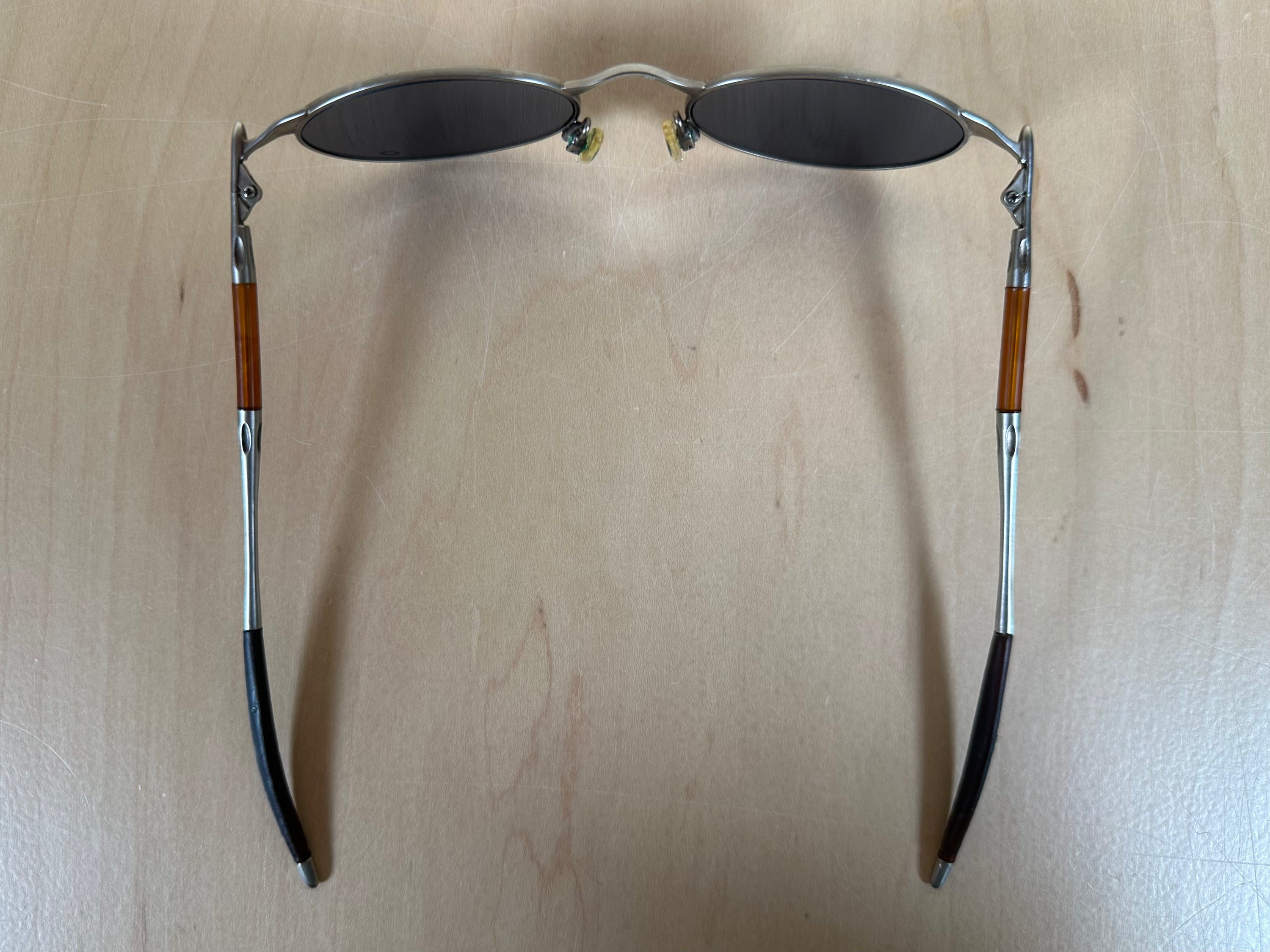 OAKLEY OO JORDAN E WIRE 49 20