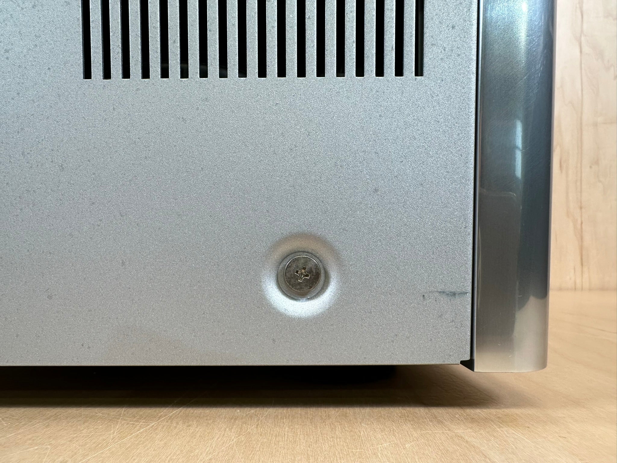 Rotel RSP-1570 Preamplifier Surround Sound Processor w/Remote and Box