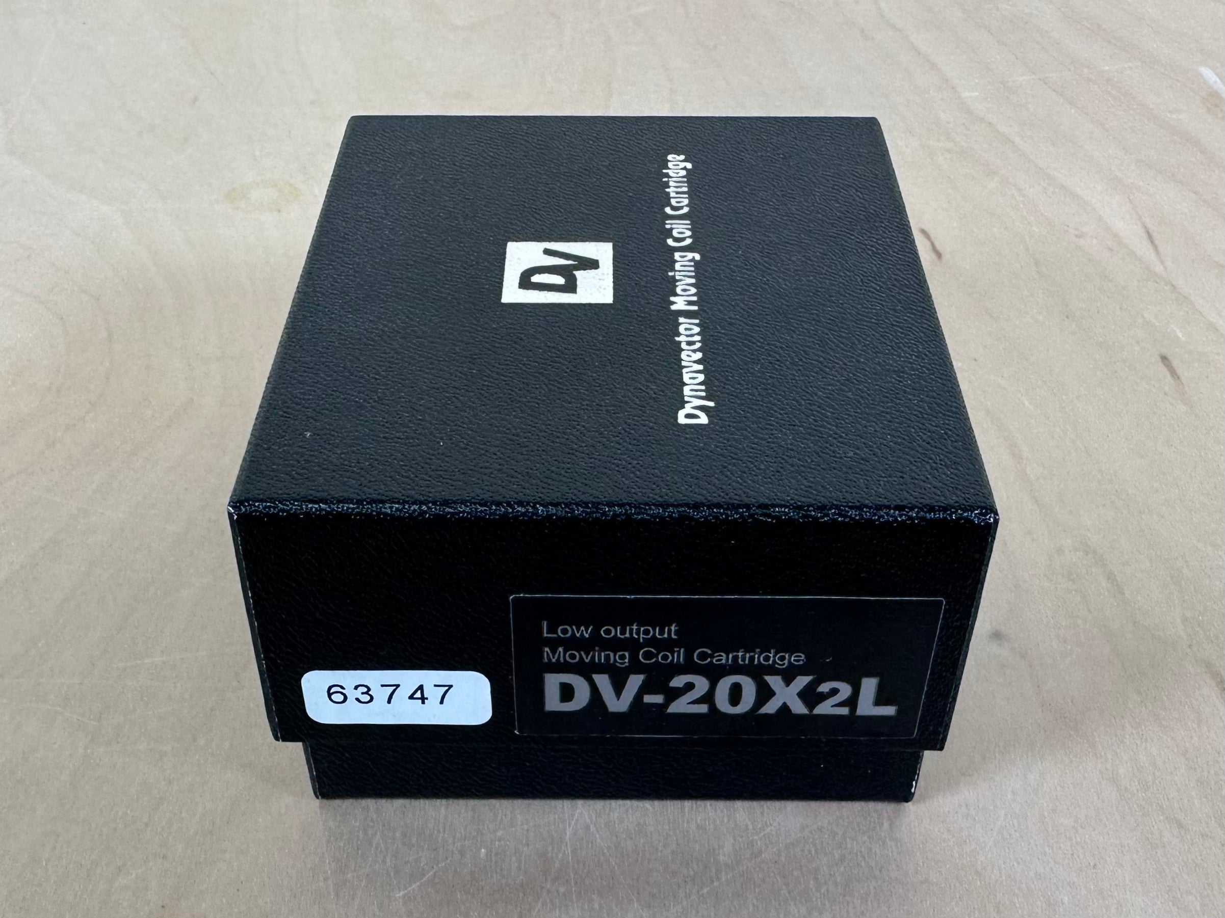 Dynavector DV-20X2L Low Output MC Cartridge