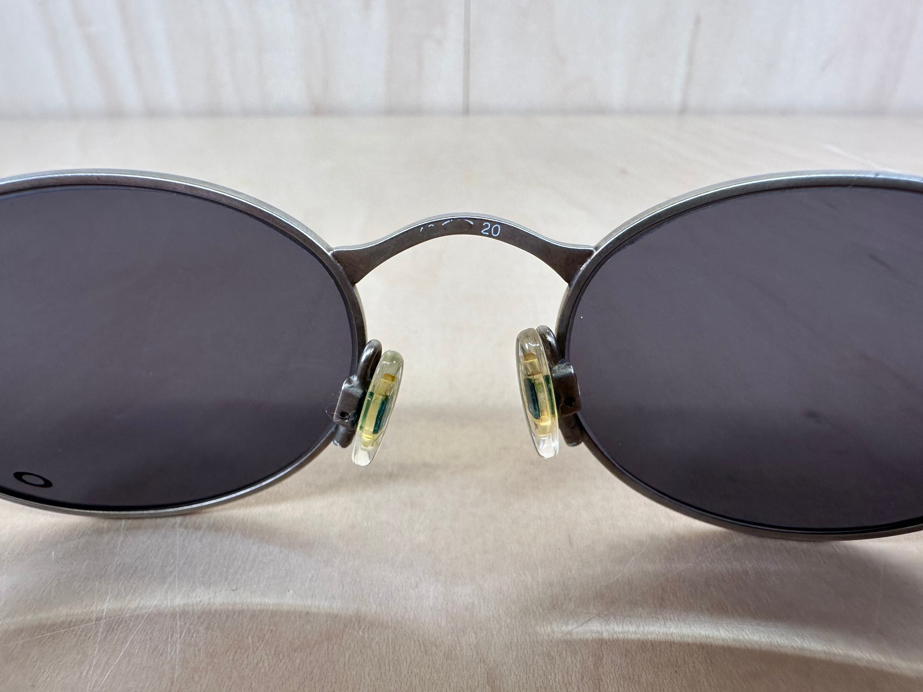 OAKLEY OO JORDAN E WIRE 49 20