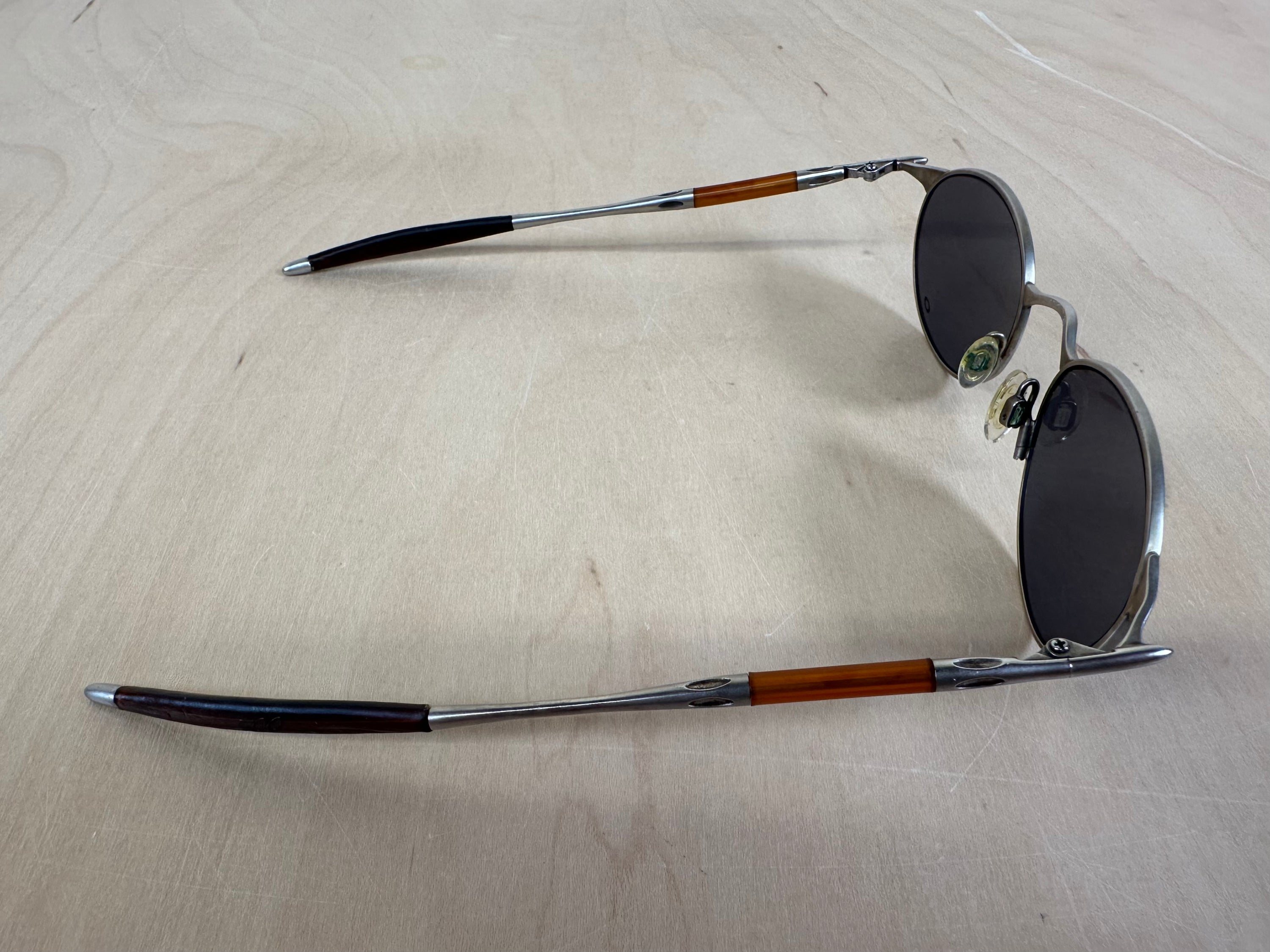 OAKLEY OO JORDAN E WIRE 49 20