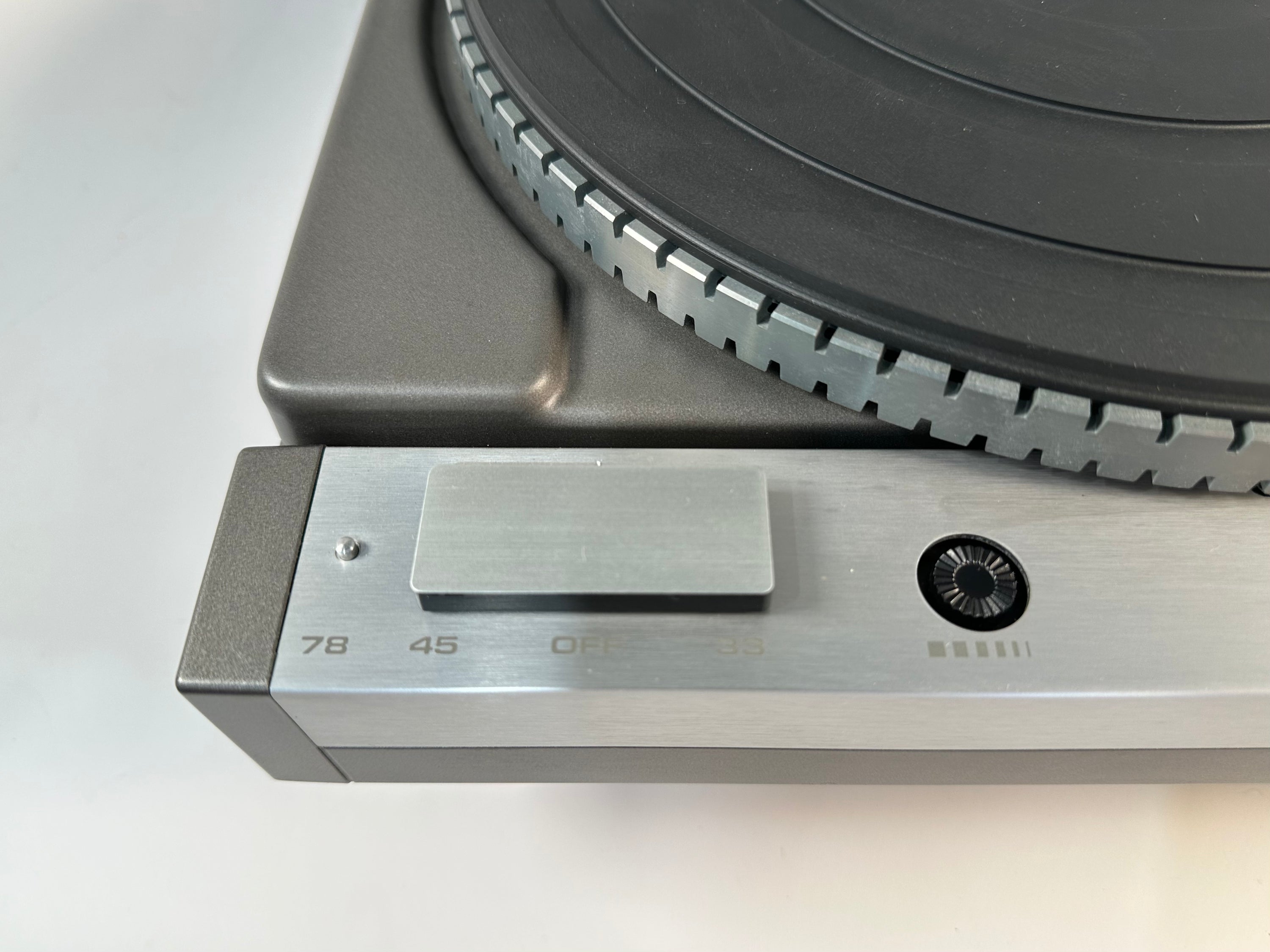 Thorens TD 115 MKii Turntable