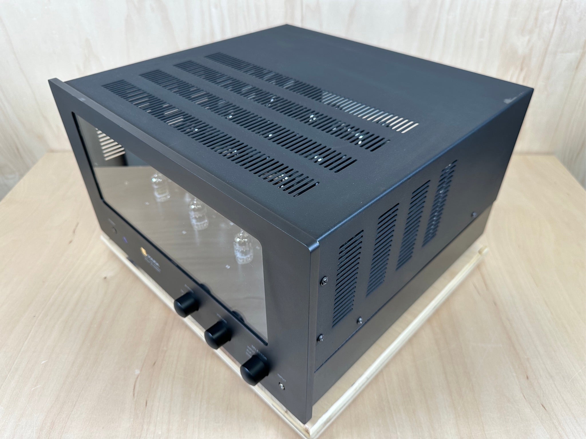 Jolida JD1000BRC Stereo Tube Amplifier w/Remote