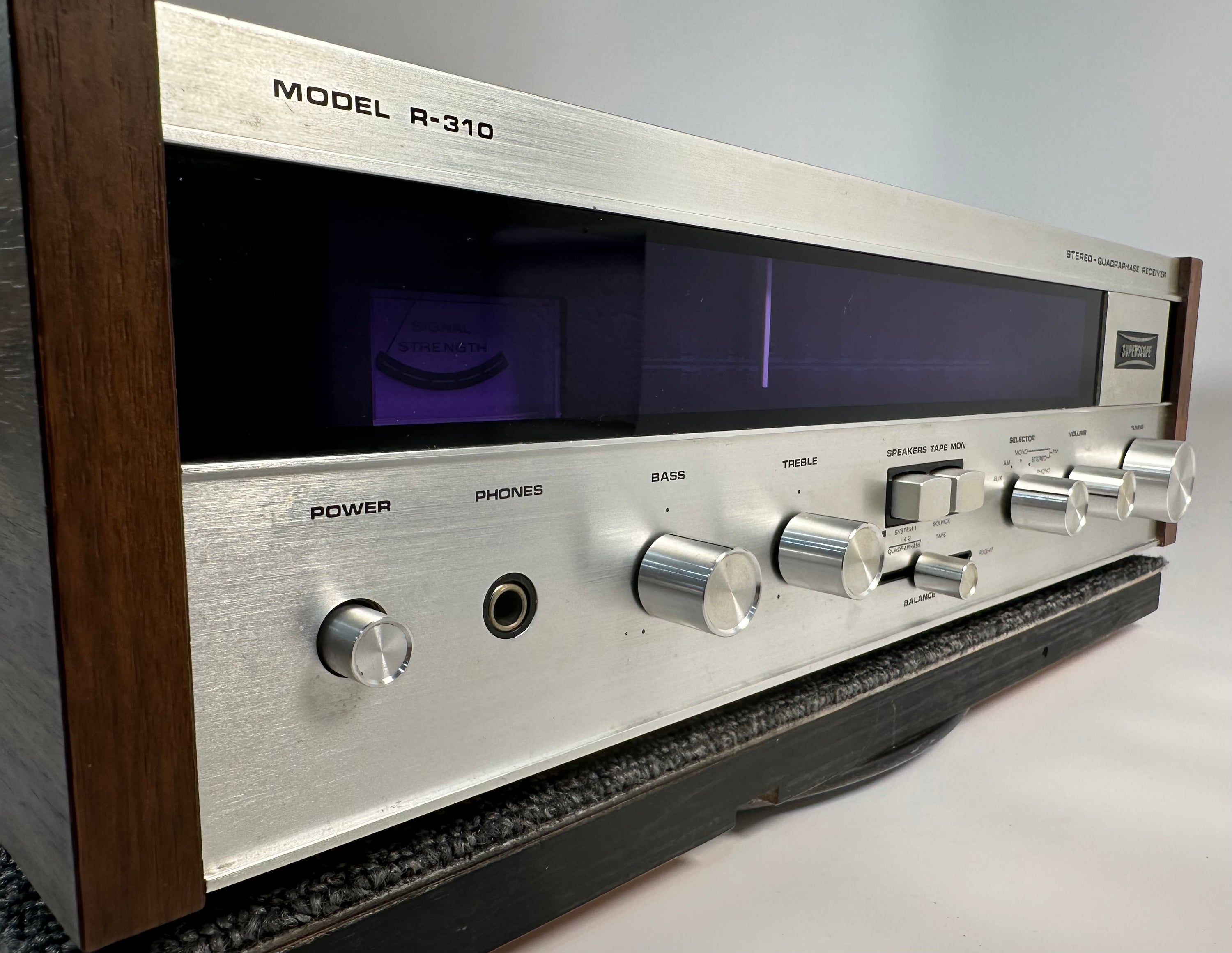 Superscope Model R-310 Receiver