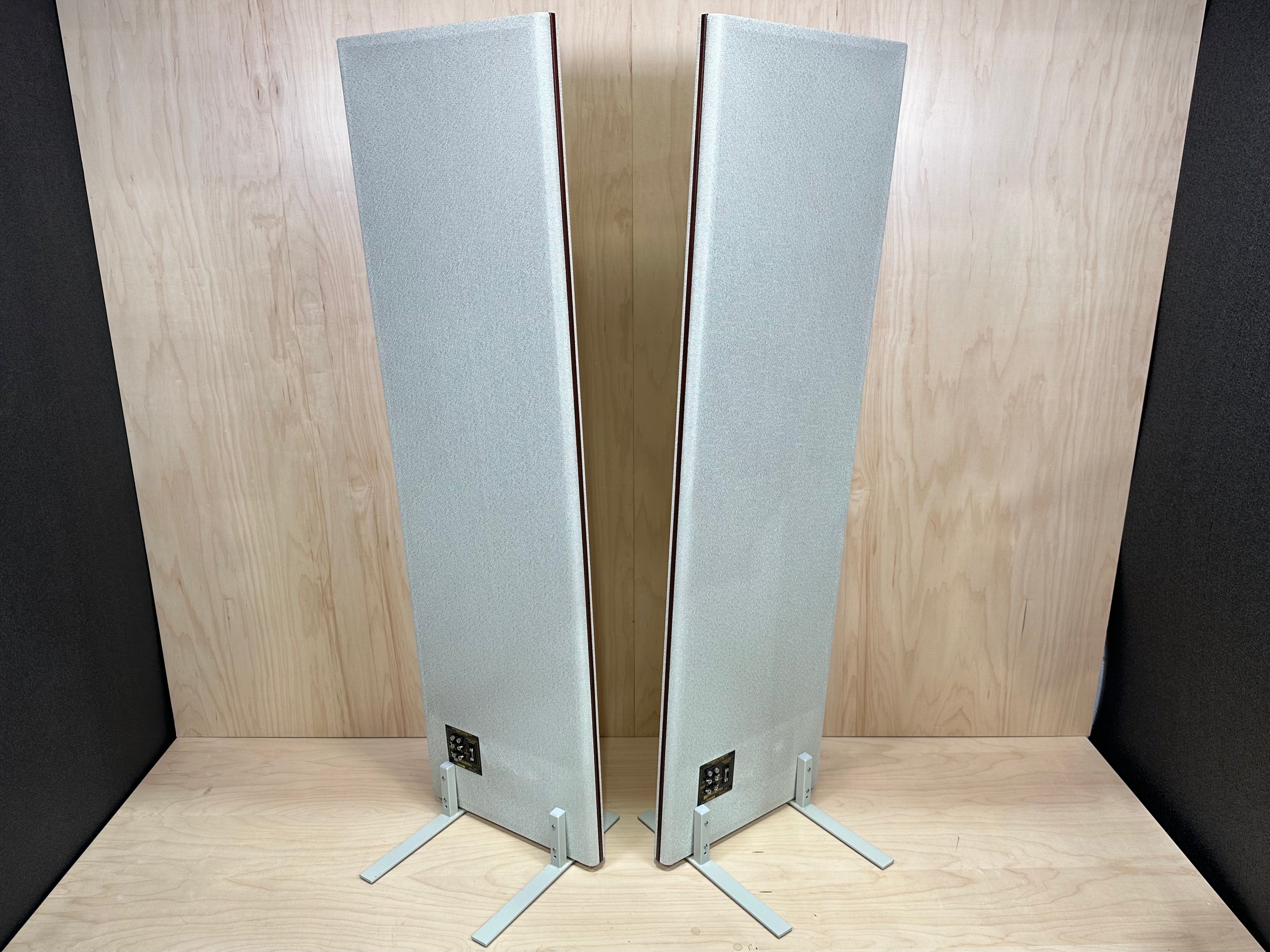 Magnepan Magneplanar MG-1.6/QR Speakers