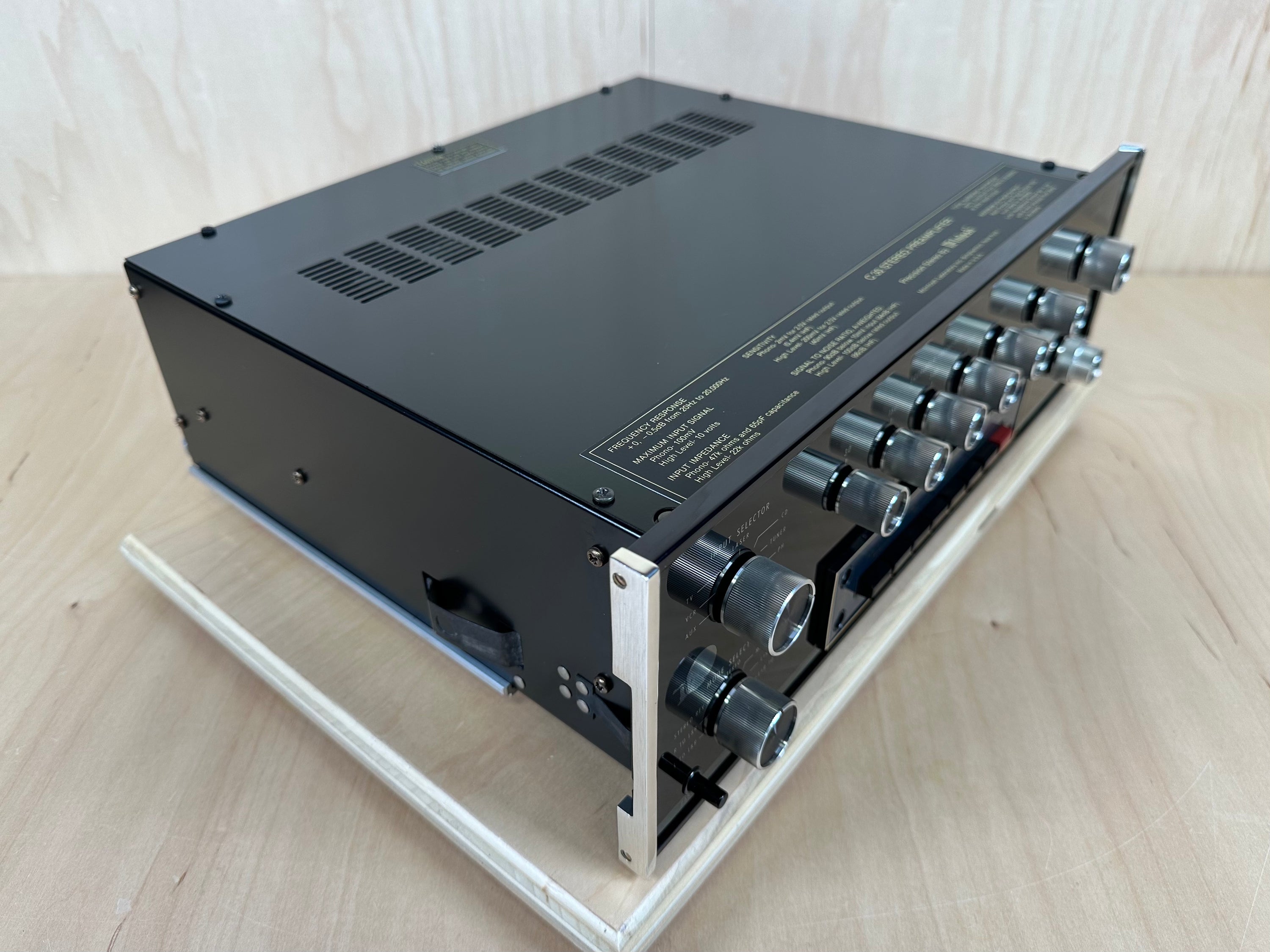 McIntosh C30 Stereo Preamplifier w/New Factory Box