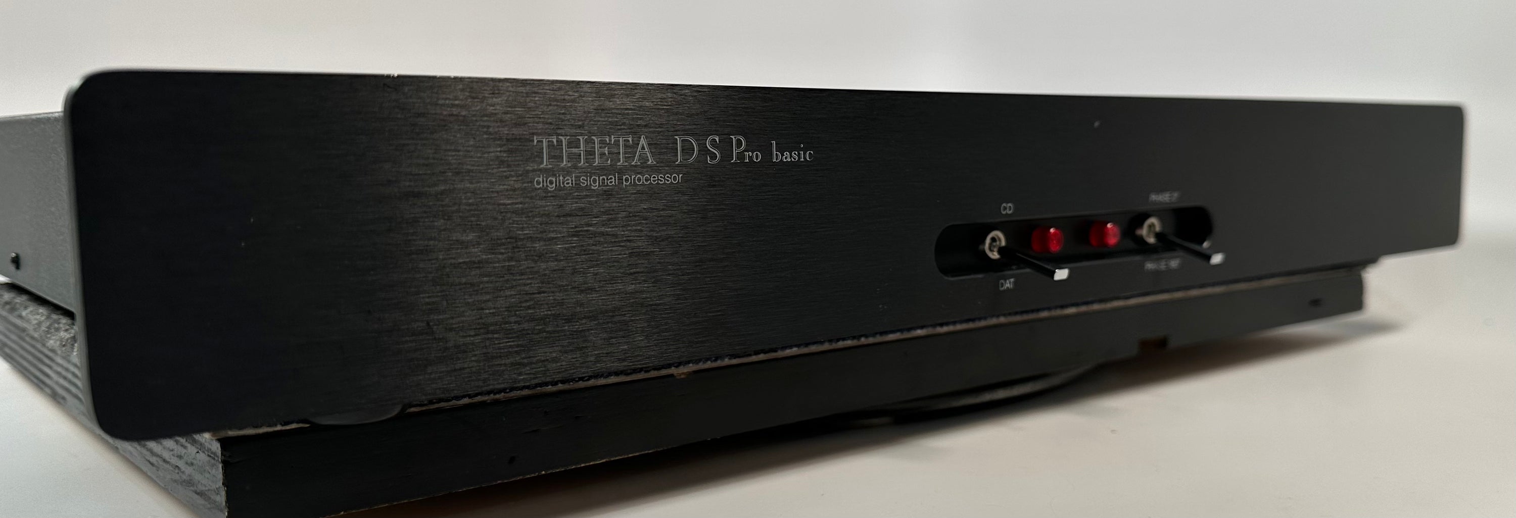 Theta DS Pro Basic Digital Signal Processor DAC