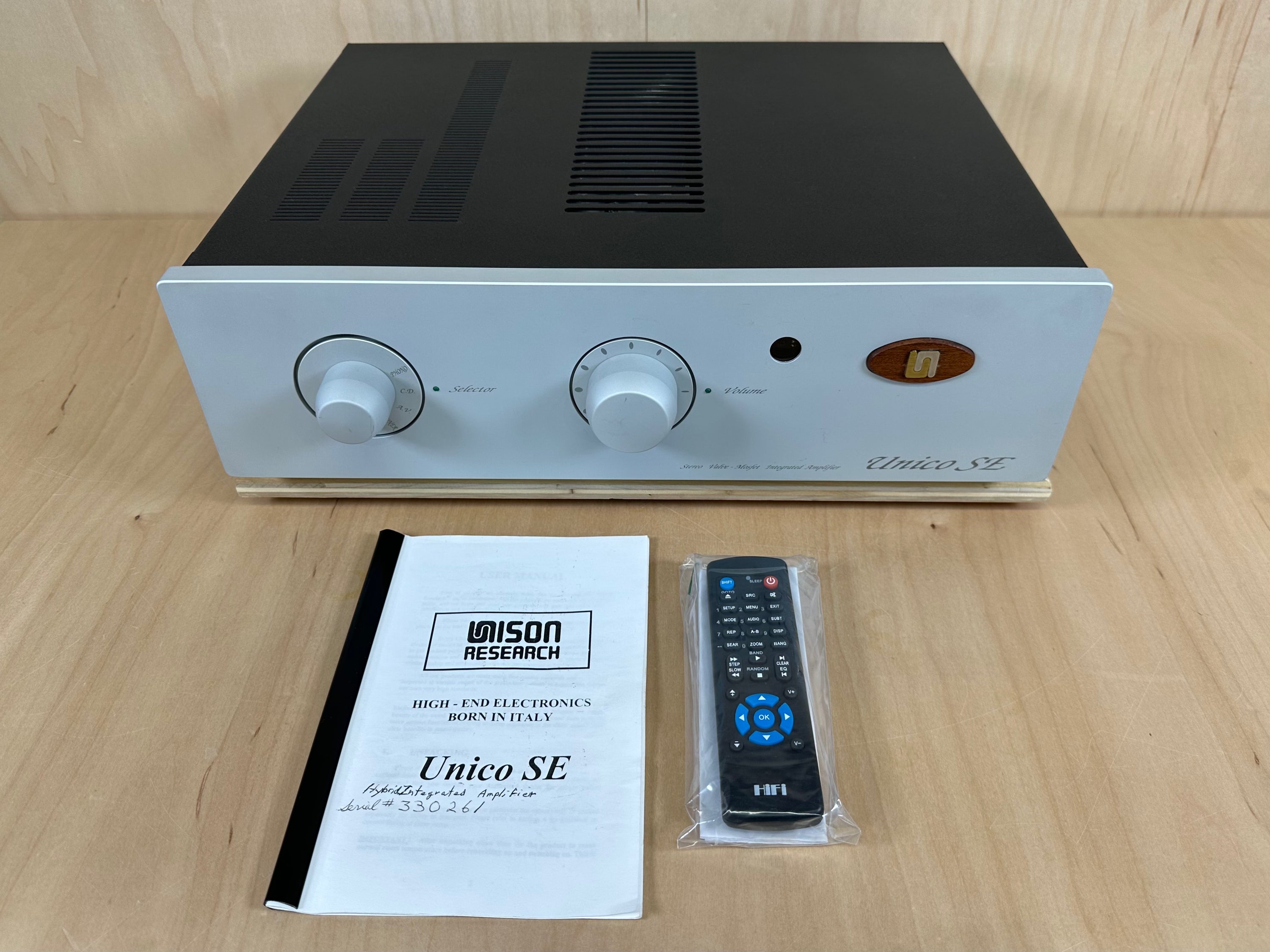 Unison Research Unico SE Hybrid Tube Integrated Amplifier w/Phono MM/MC