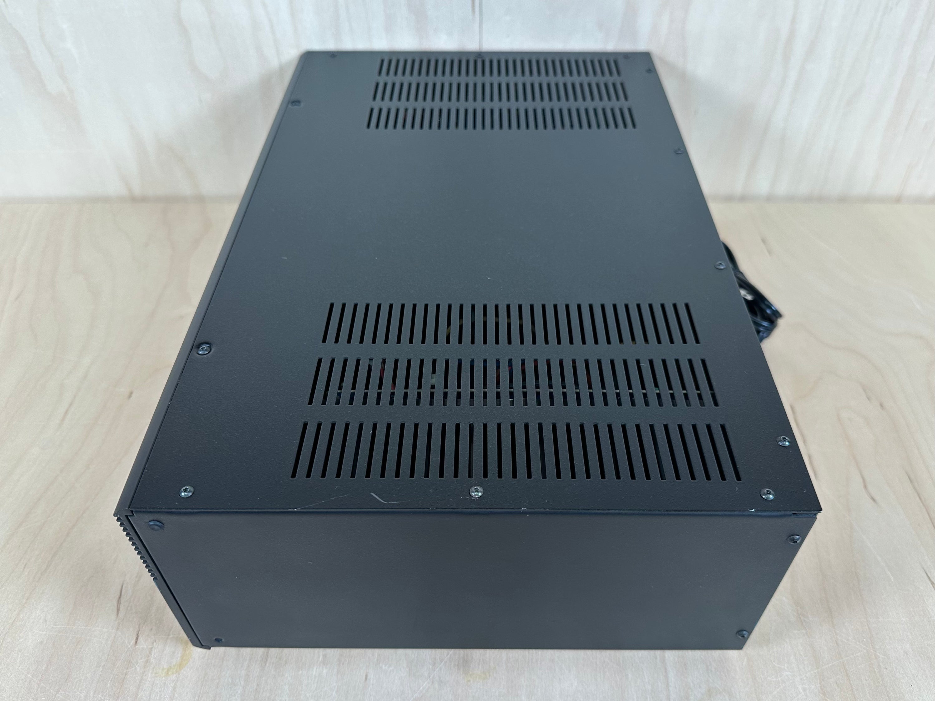Adcom GFA-545 II Stereo Amplifier