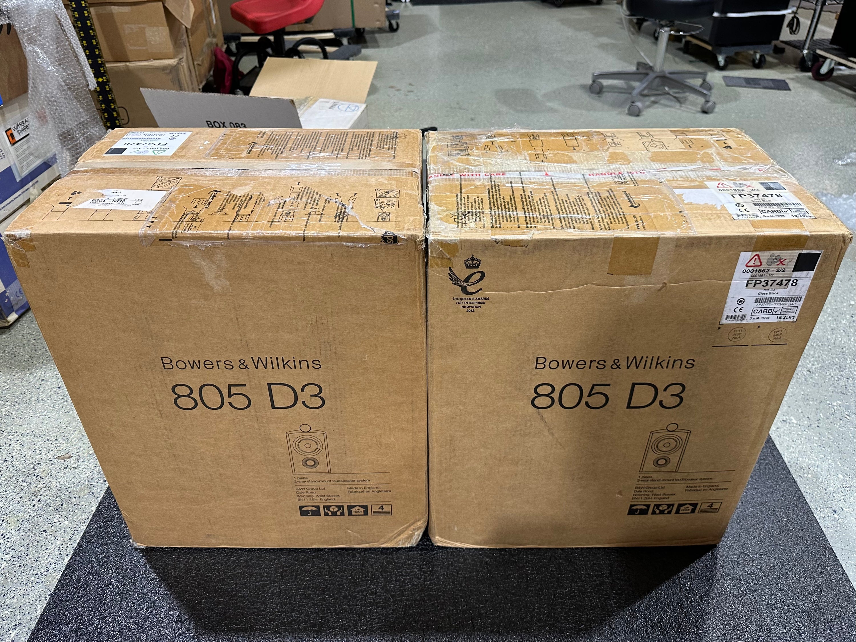 B&W 805 D3 Diamond Speakers Gloss Black w/boxes