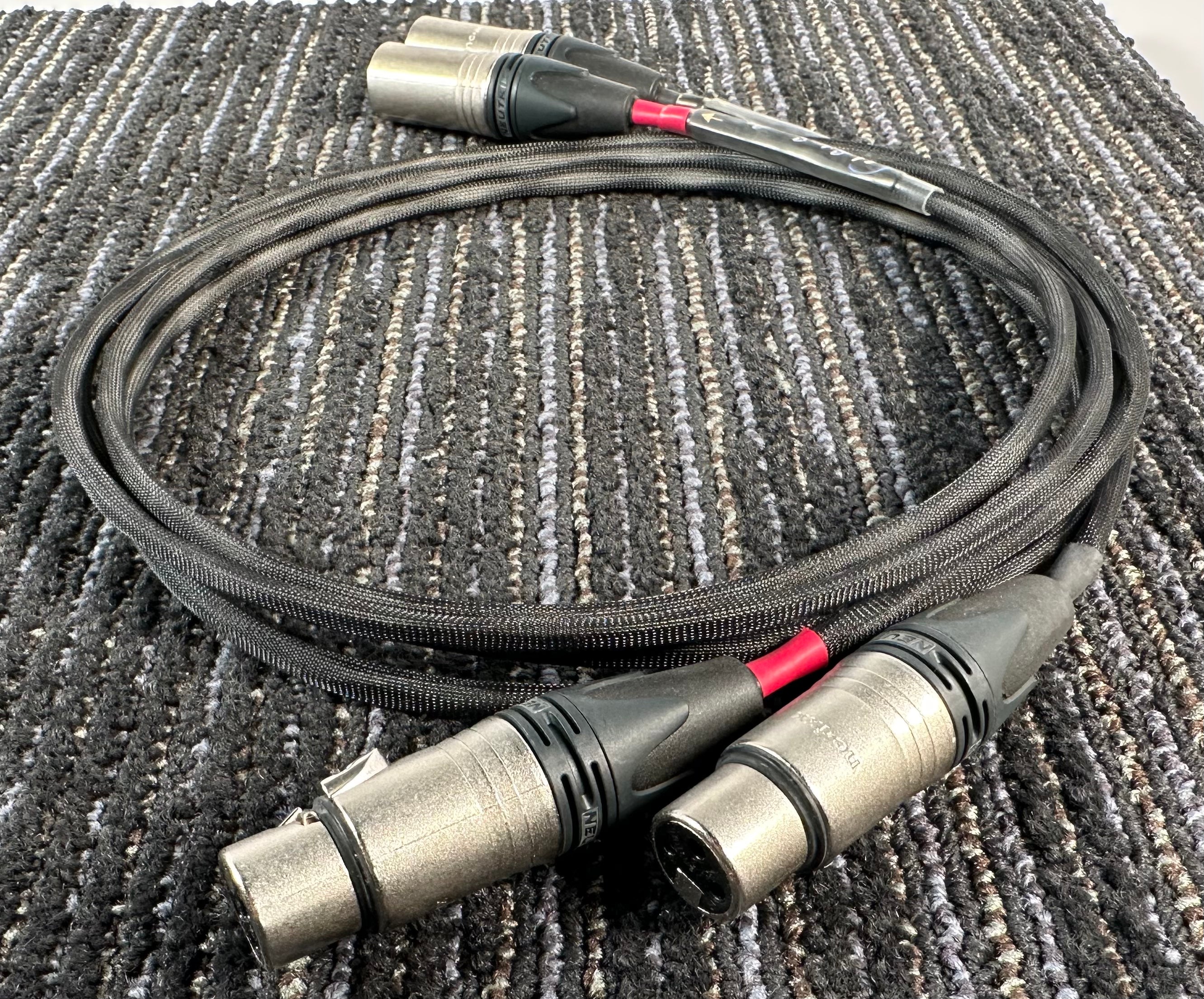 Ultimate Cables Silver Series C4 XLR Interconnects 1.5 Meter