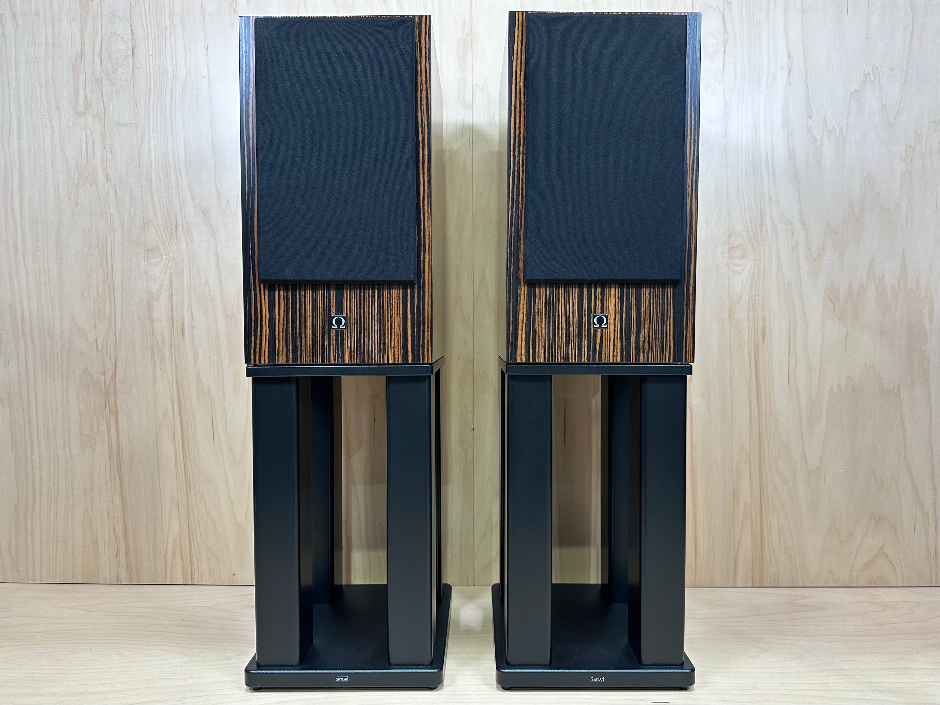 Omega Speaker Systems Super Alnico Monitors WITHOUT stands