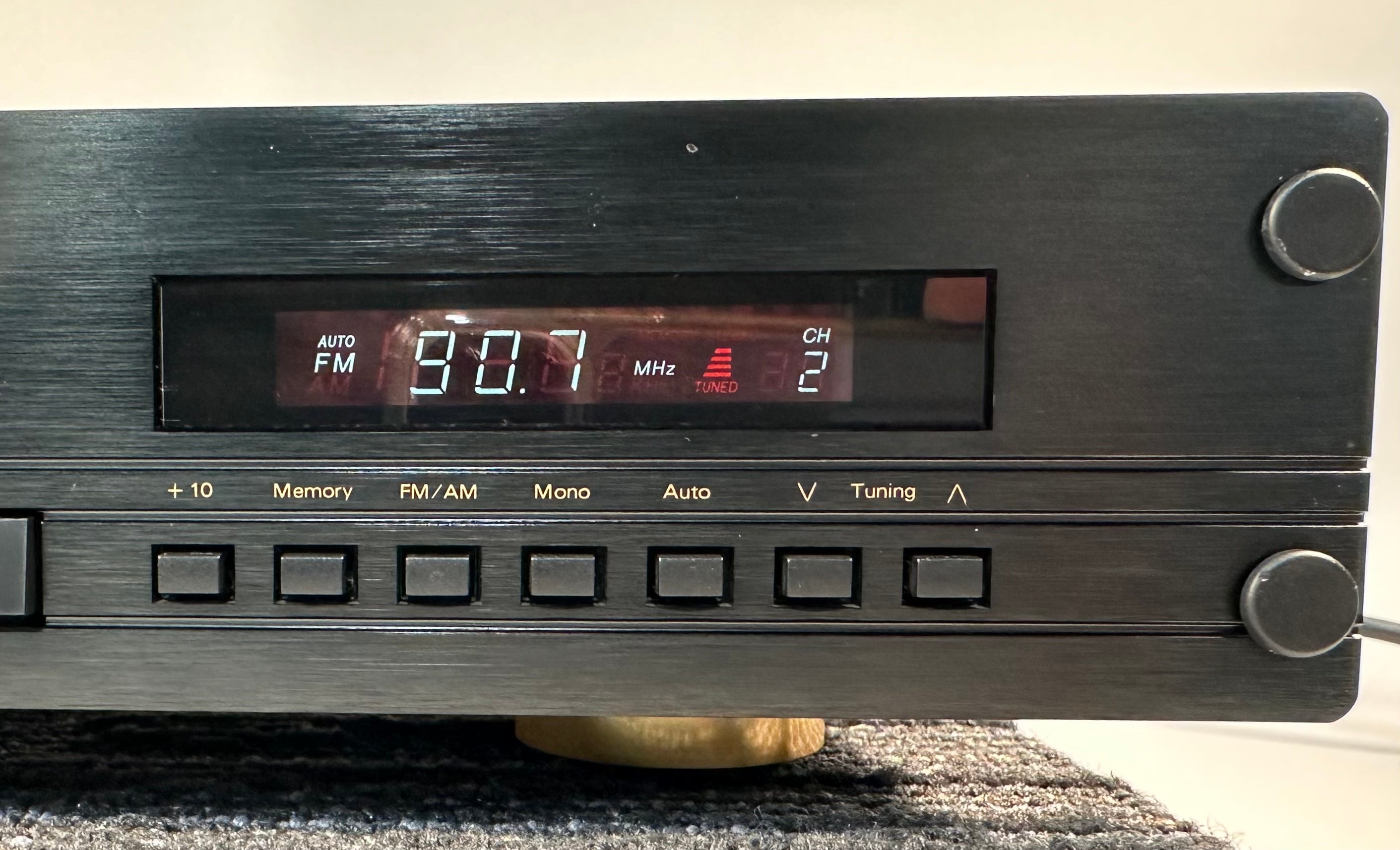 Parasound T/DQ-1600 AM FM Stereo Tuner w/Original Remote