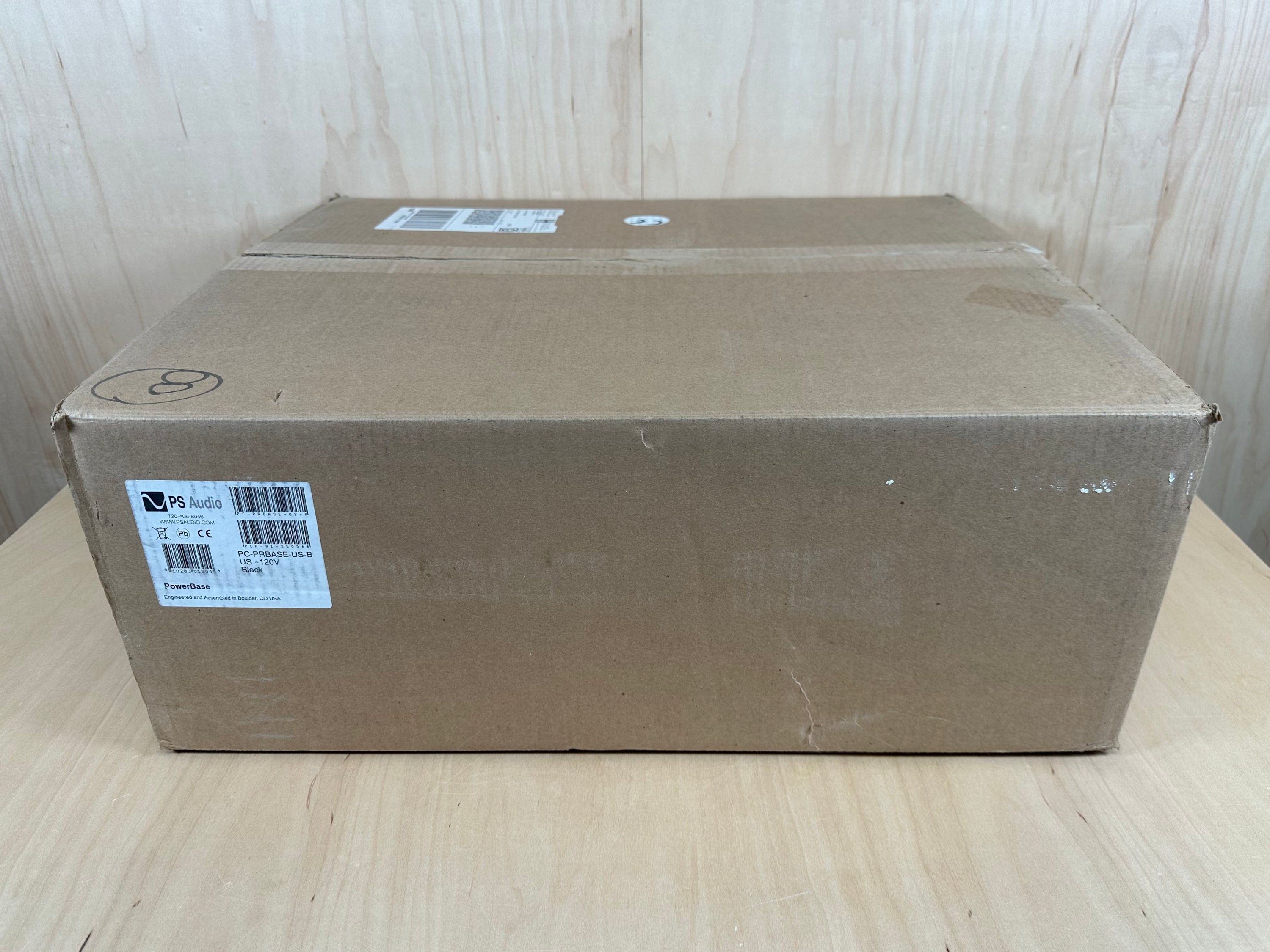PS Audio PerfectWave PowerBase w/Factory Box