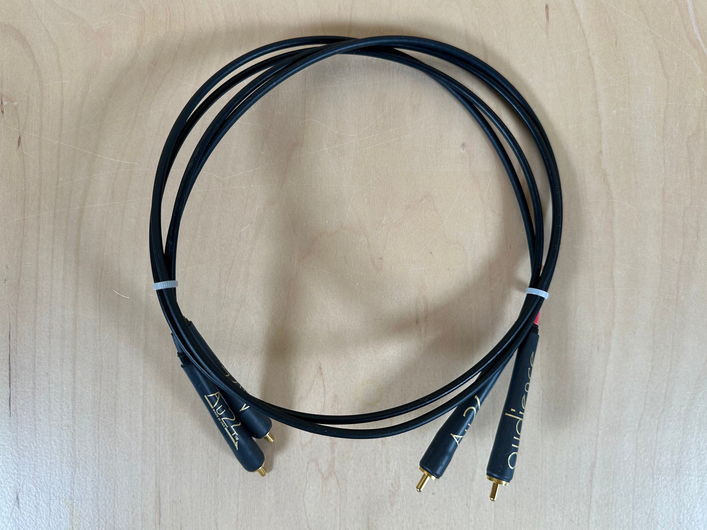 Audience AU24 RCA Interconnects 1 Meter Pair