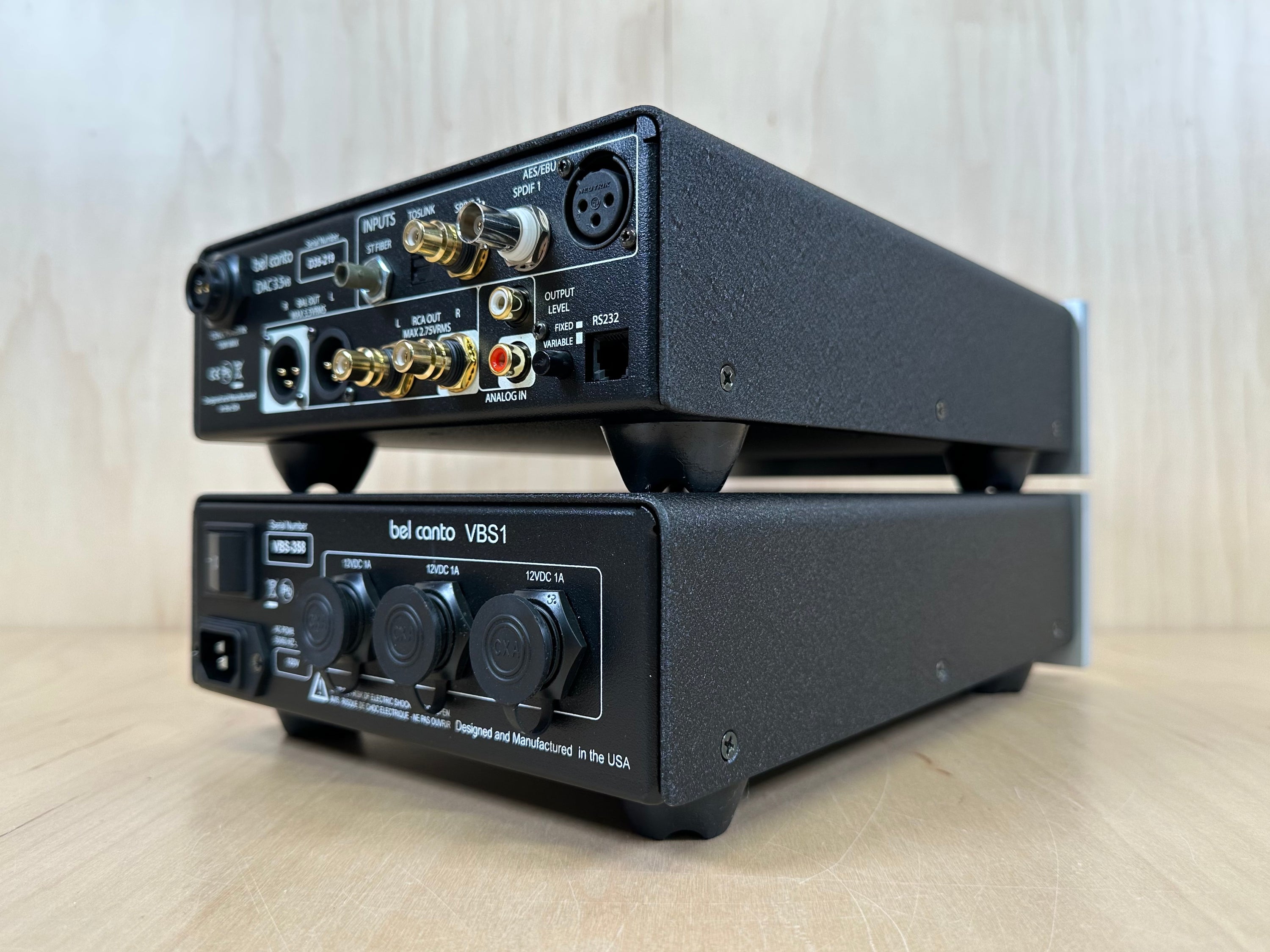 Bel Canto DAC 3.5VB, Remote, VBS1, USB Light Link, ST Fiber Cable w/Original Boxes