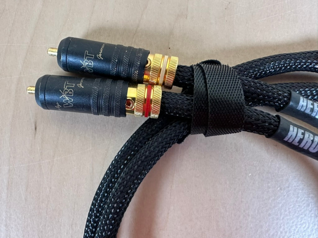 Kimber Kable HERO RCA Interconnects w/WBT-0144 plugs .5 meter PAIR