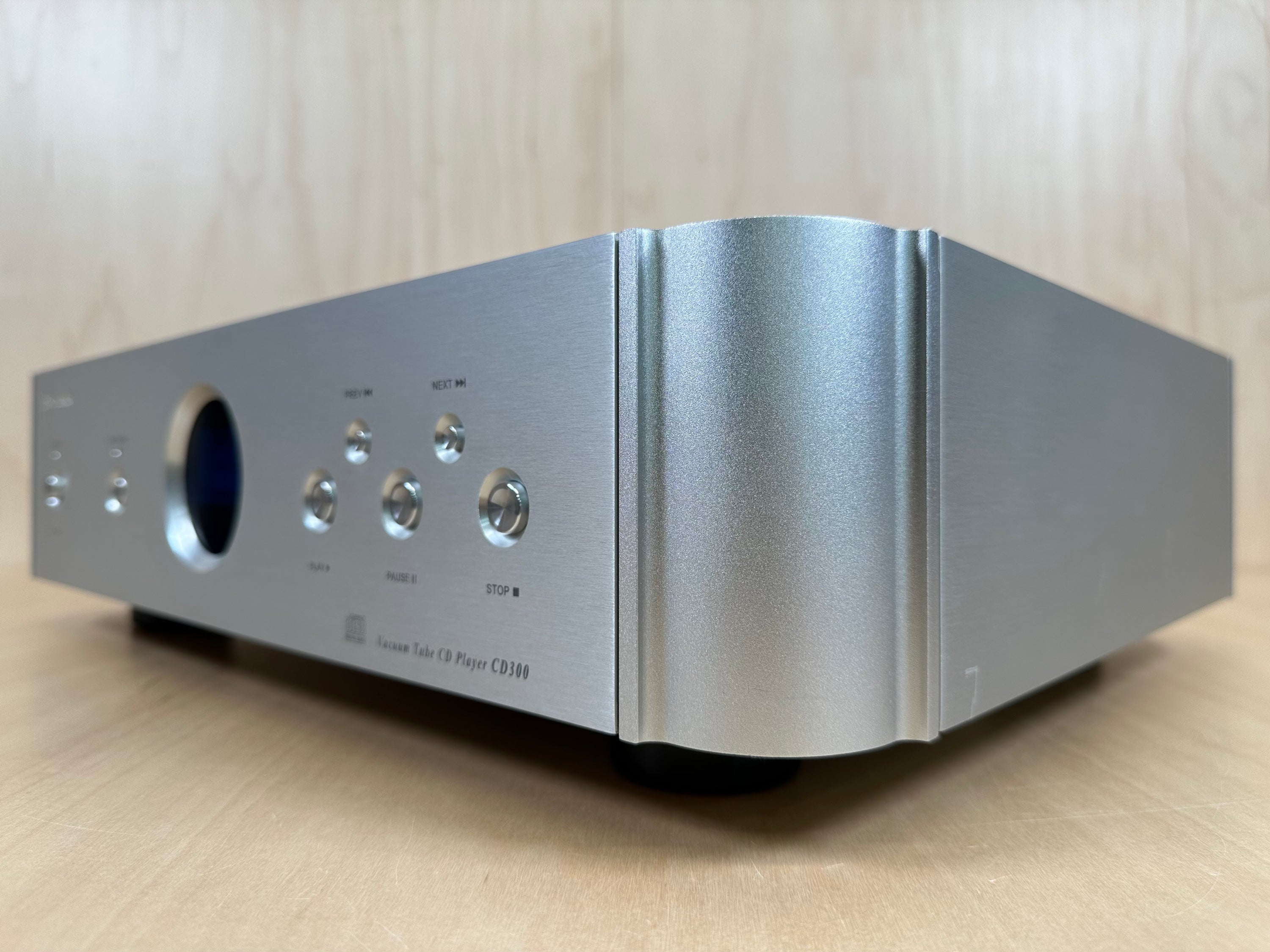 Shanling CD300 Vacuum Tube CD Player