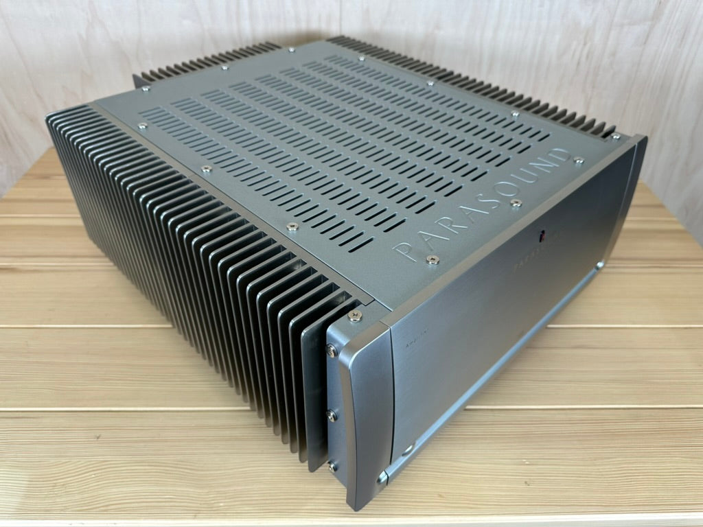 Parasound Halo A51 Five Channel Amplifier