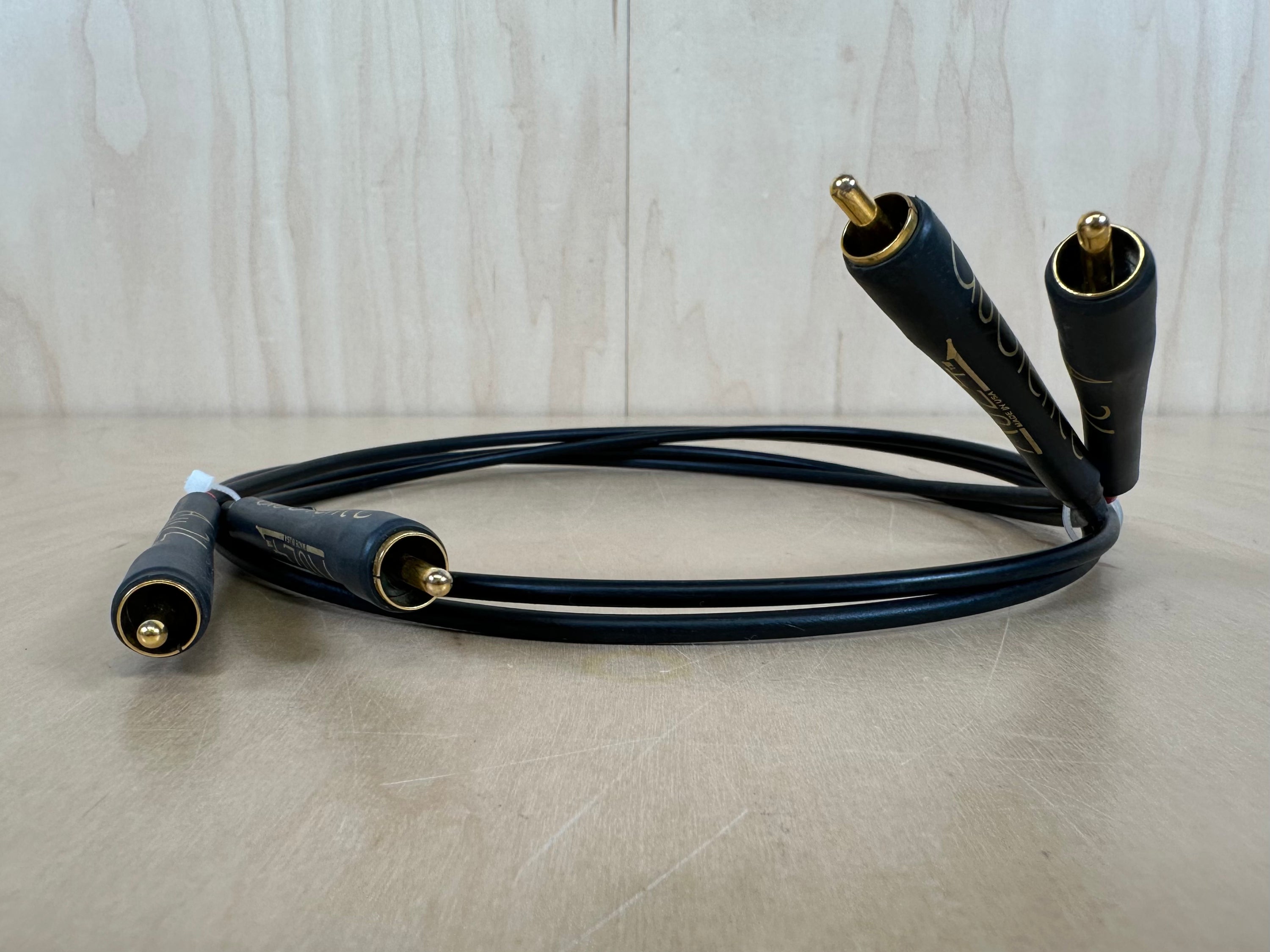 Audience AU24 RCA Interconnects 1 Meter Pair