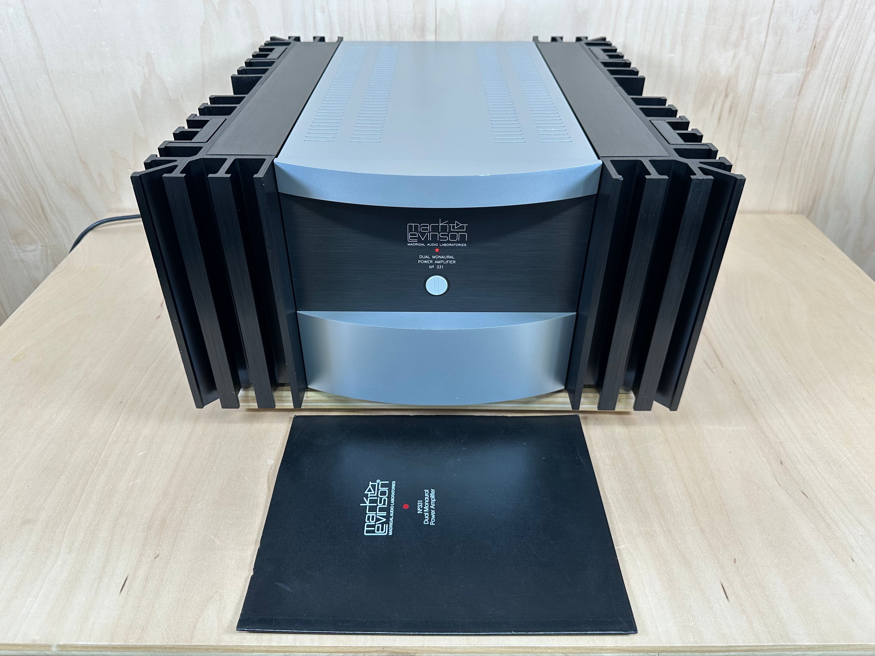 Mark Levinson 331 Dual Monaural Amplifier Recapped and Serviced