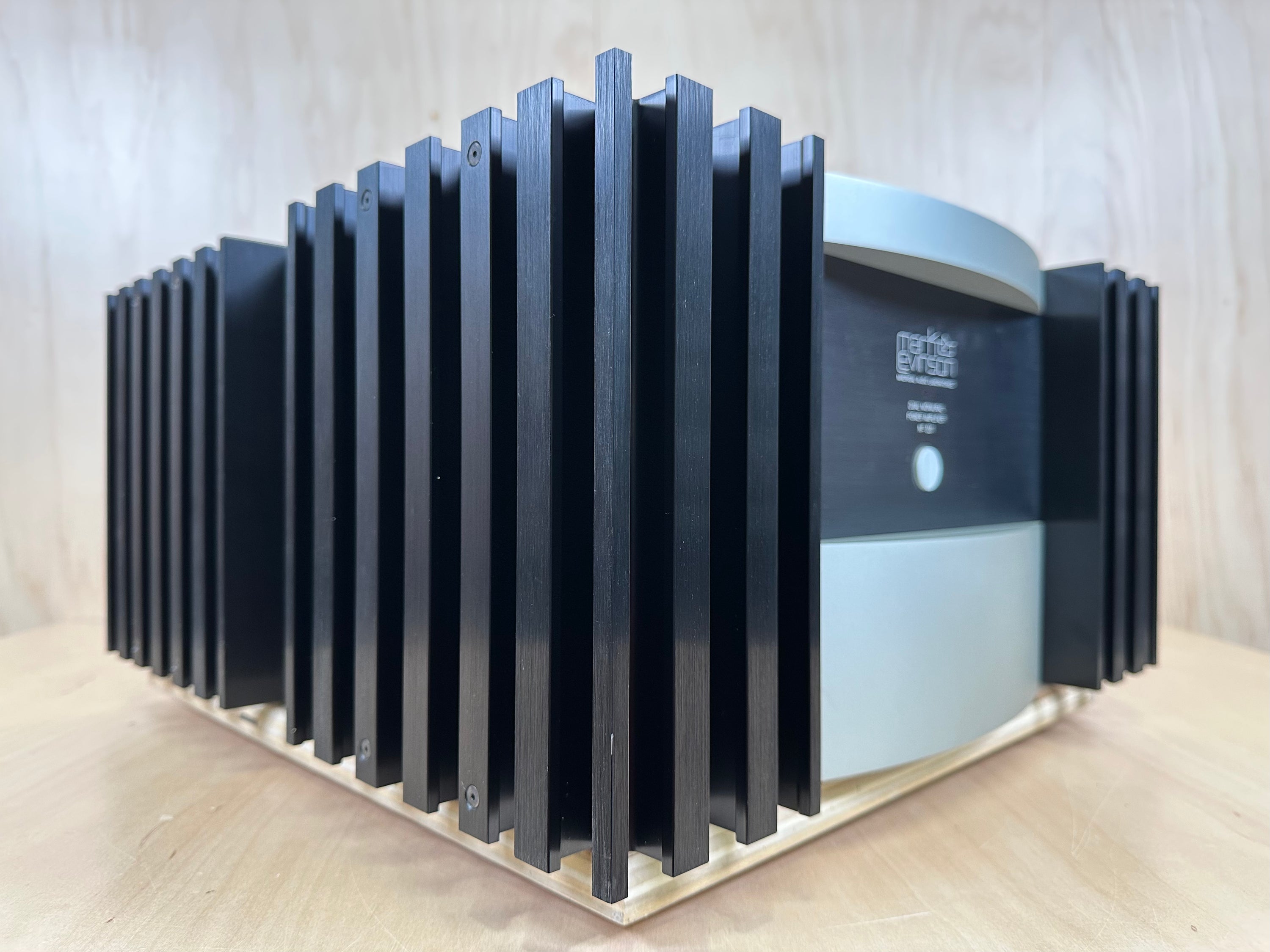 Mark Levinson 331 Dual Monaural Amplifier Recapped and Serviced