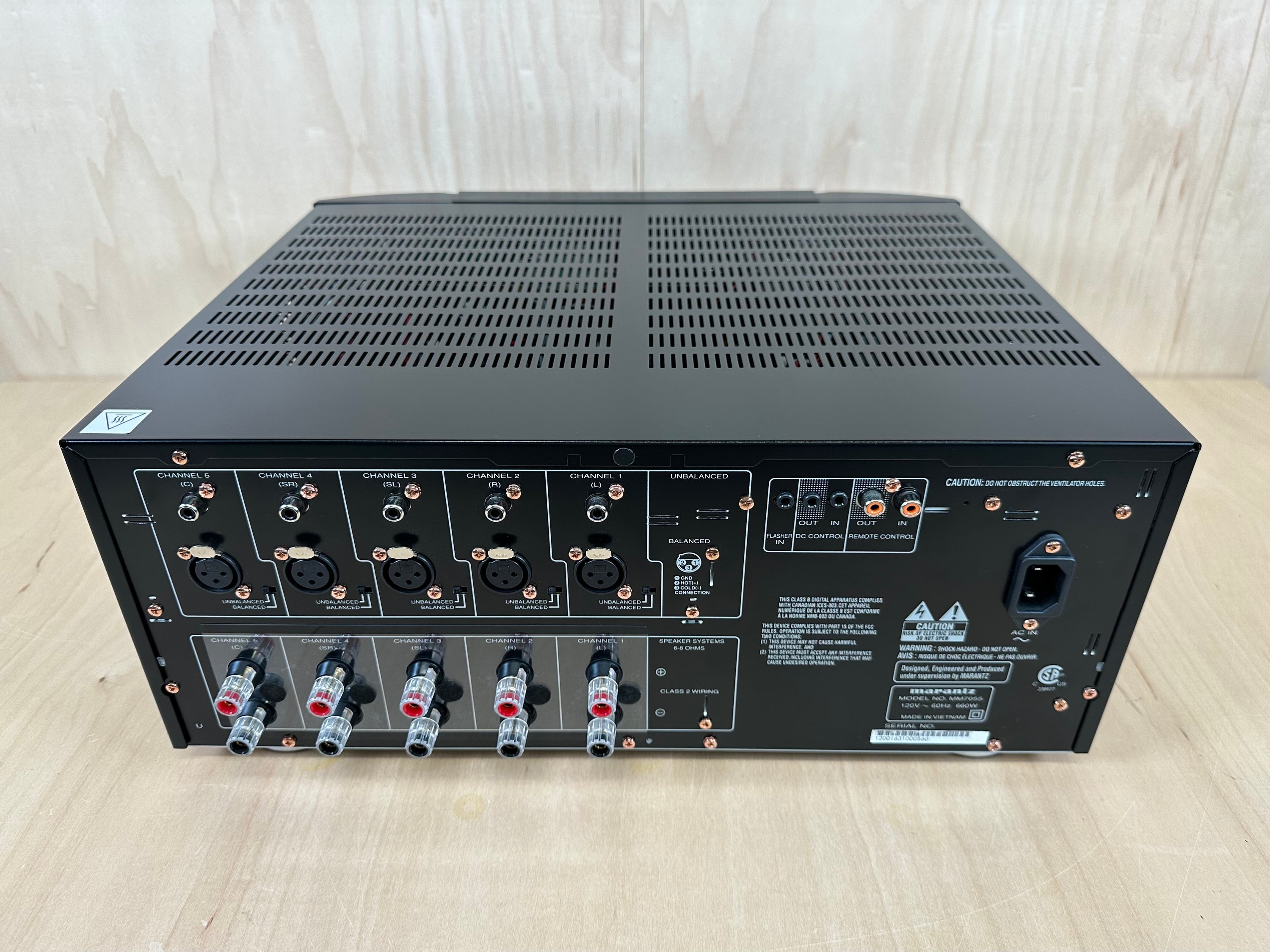 Marantz MM7055 Five Channel Power Amplifier