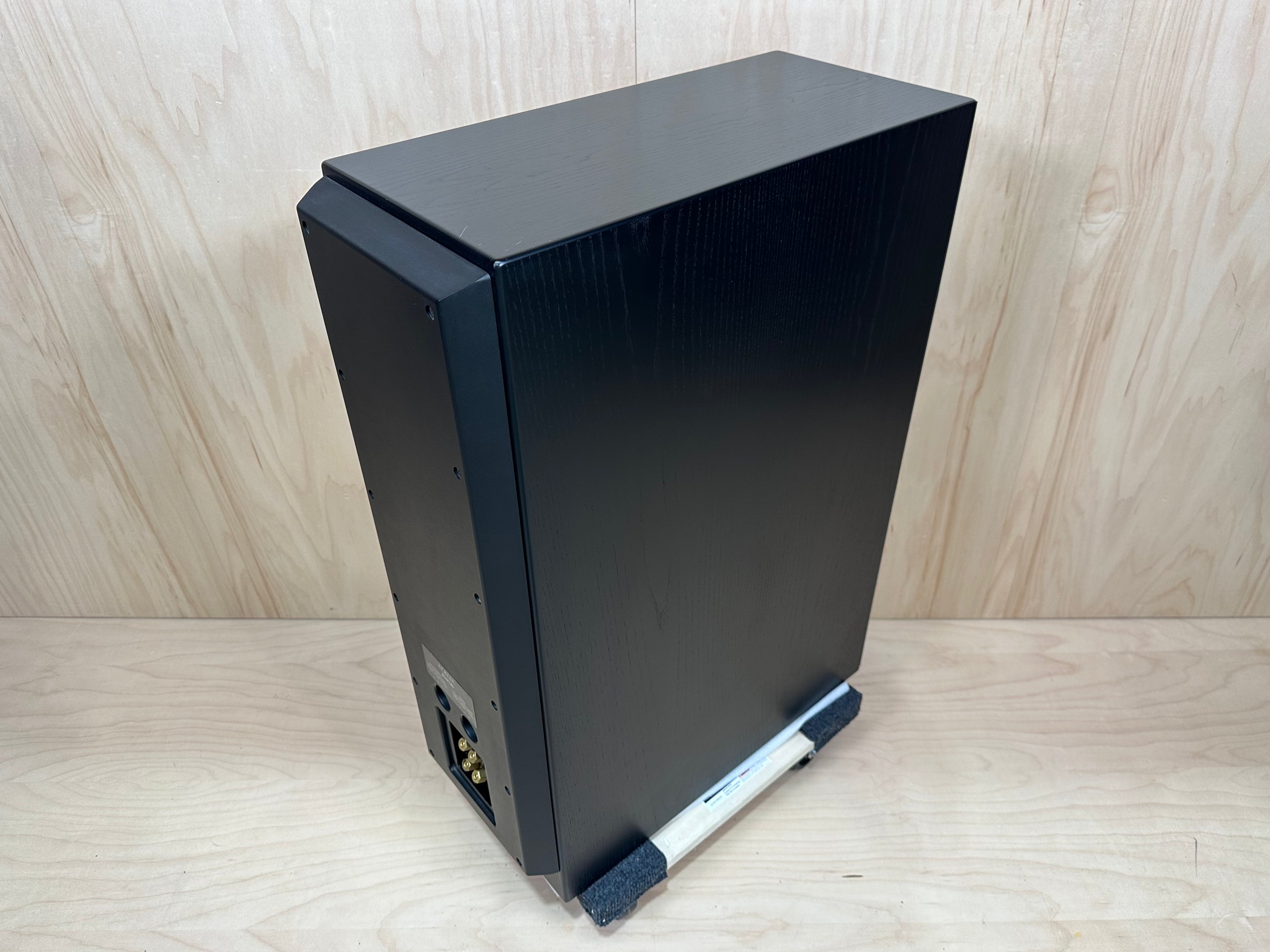 Aerial Acoustics LR5 Speaker Single