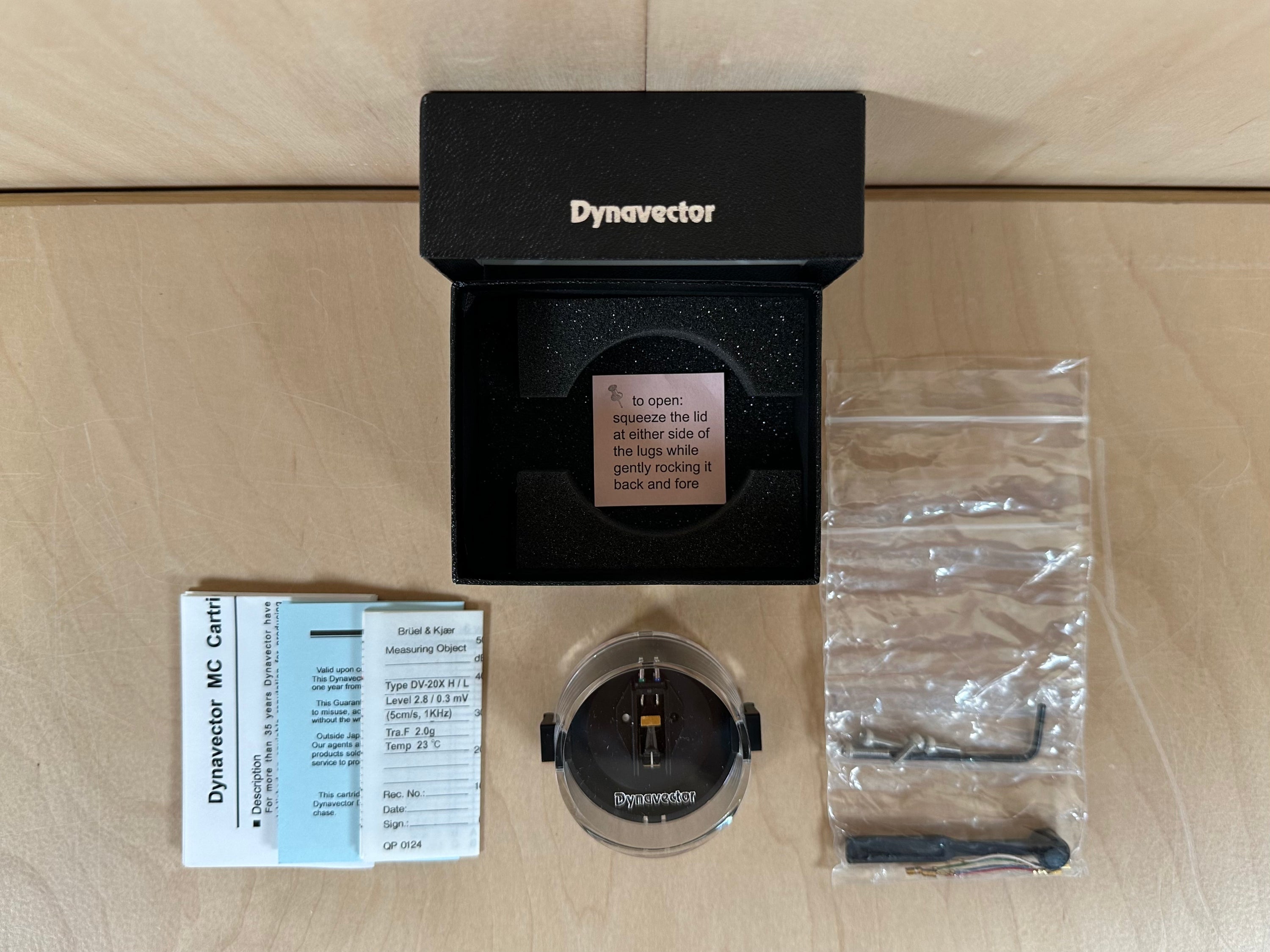 Dynavector DV-20X2L Low Output MC Cartridge