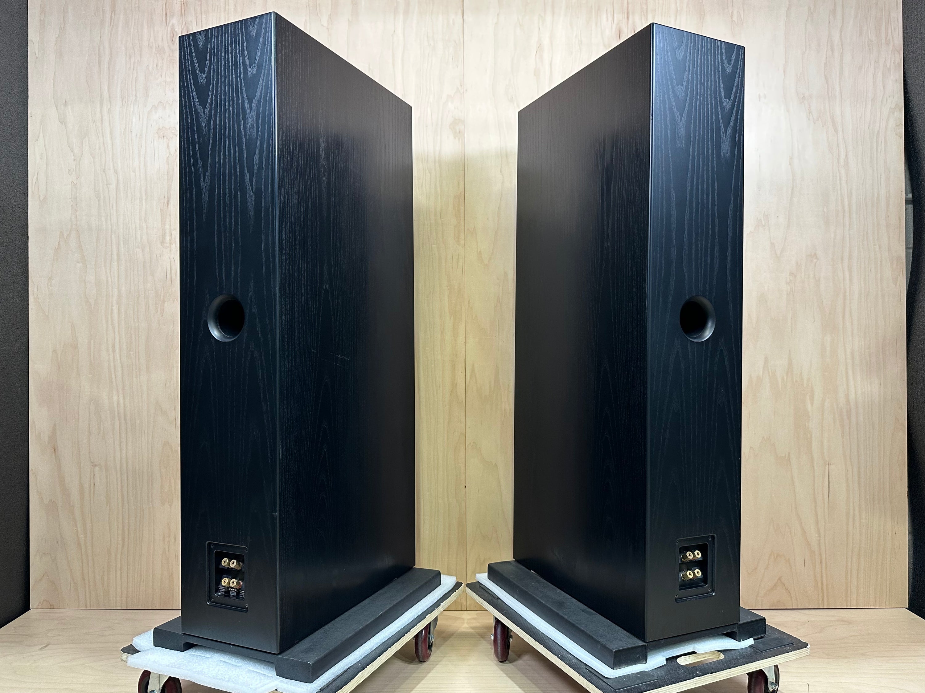 Aerial Acoustics Model 8 Speakers