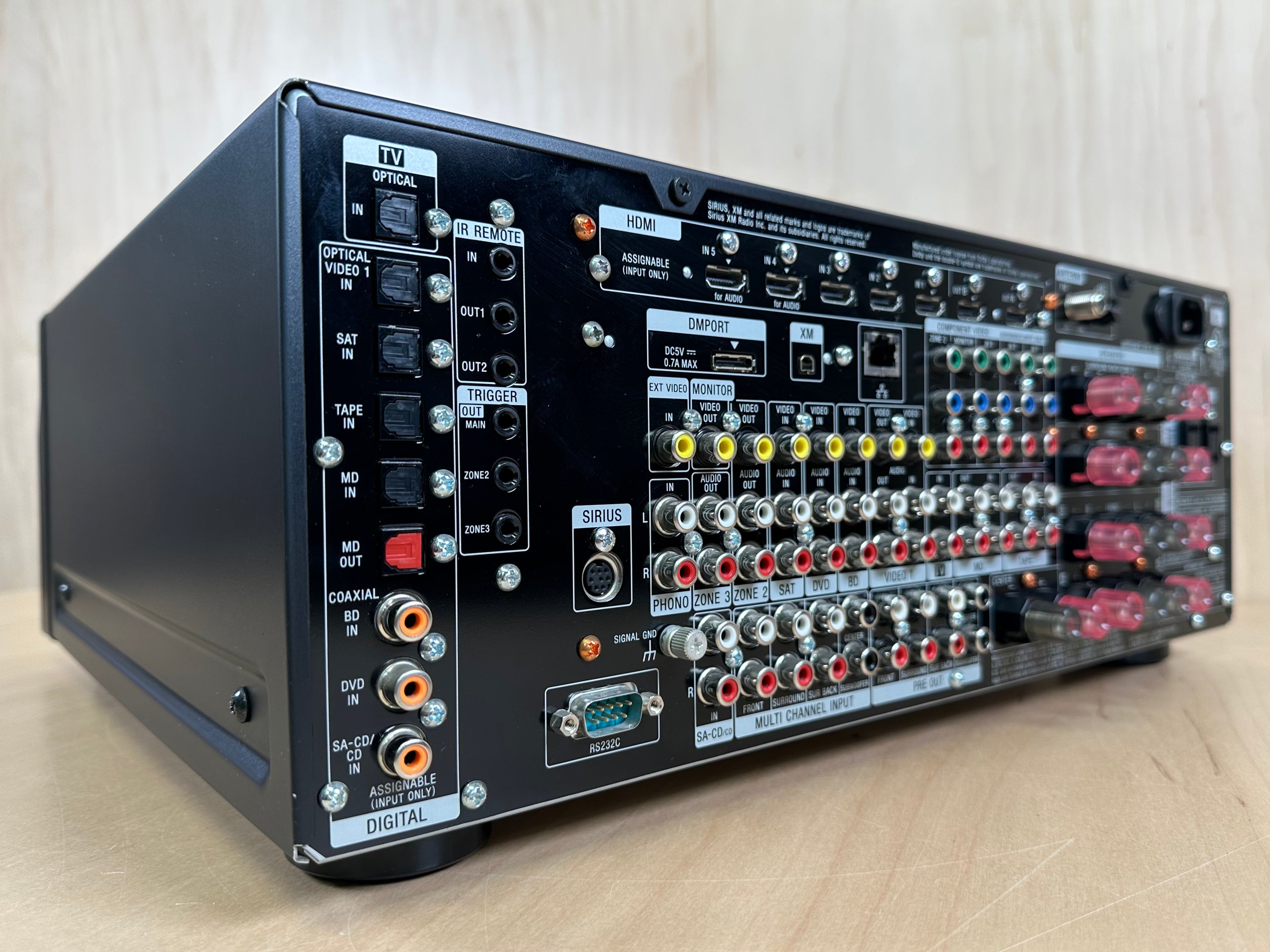 Sony STR-DA5500ES 7.1 Channel AV Receiver Bundle