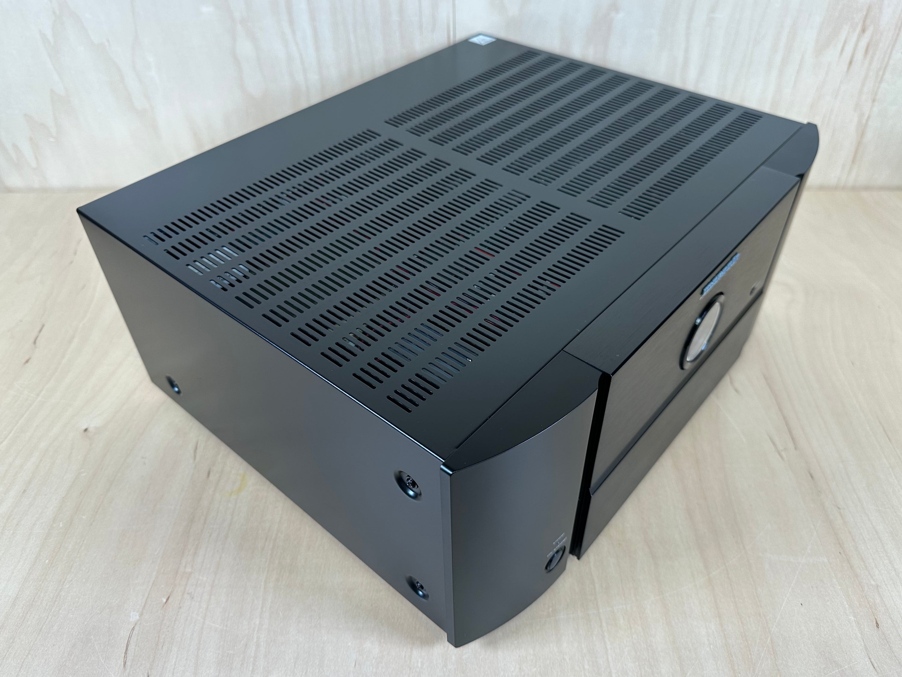 Marantz MM7055 Five Channel Power Amplifier