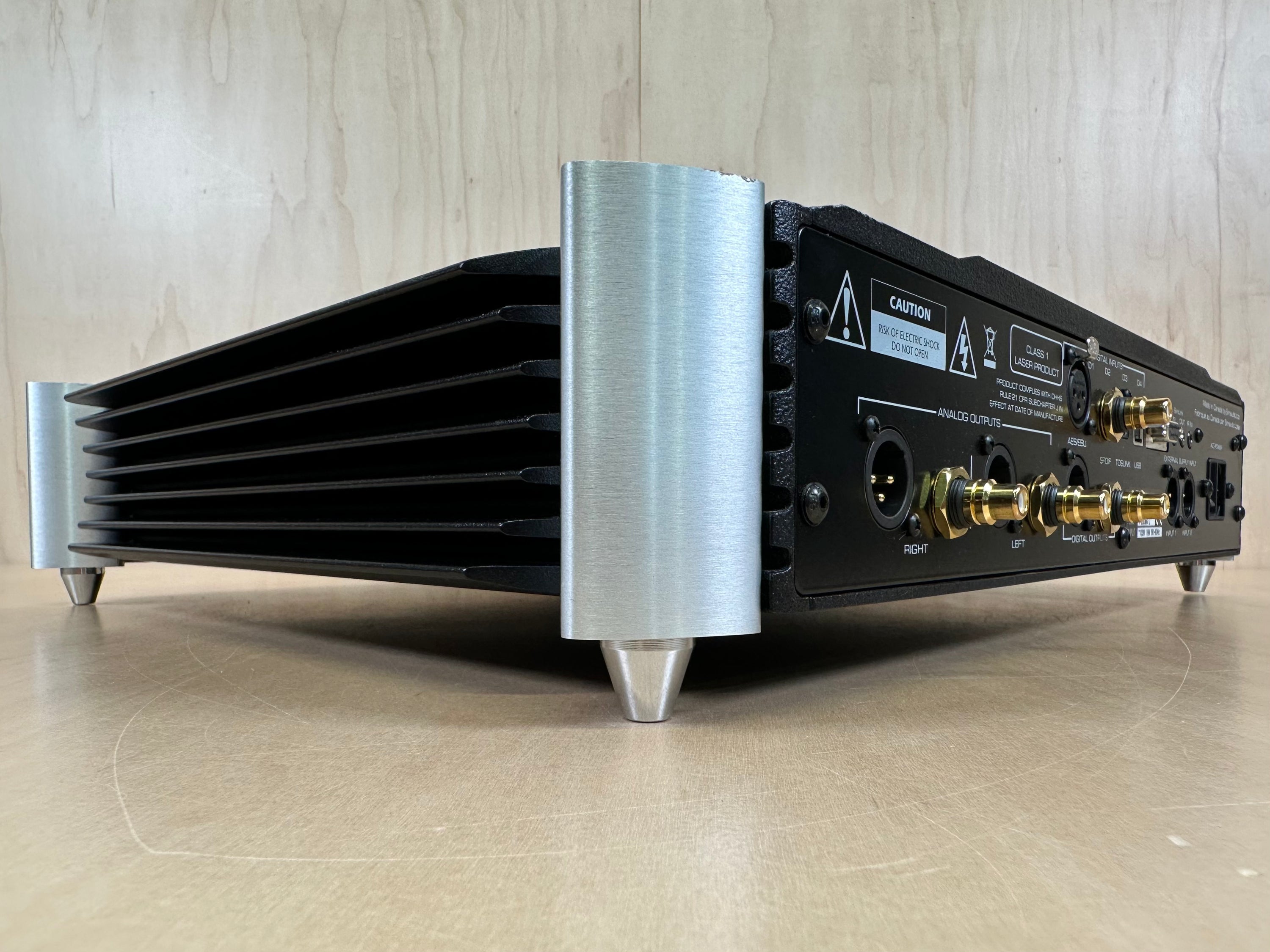 Simaudio Moon 650D DAC/CD Transport