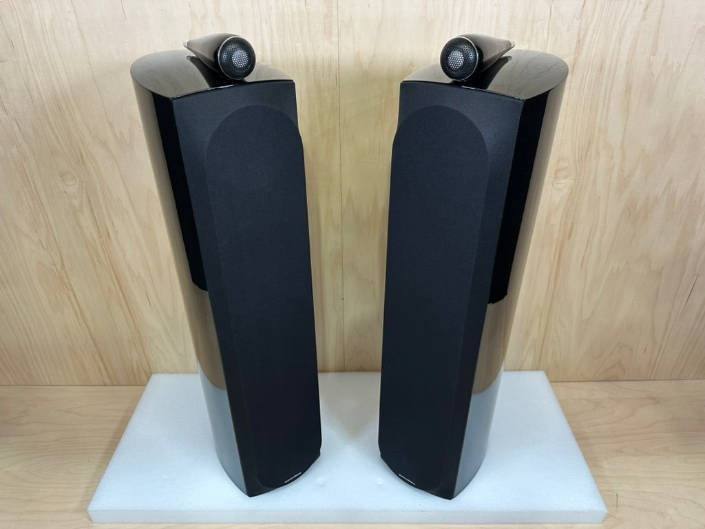 B&W 804 D3 Speakers Gloss Black