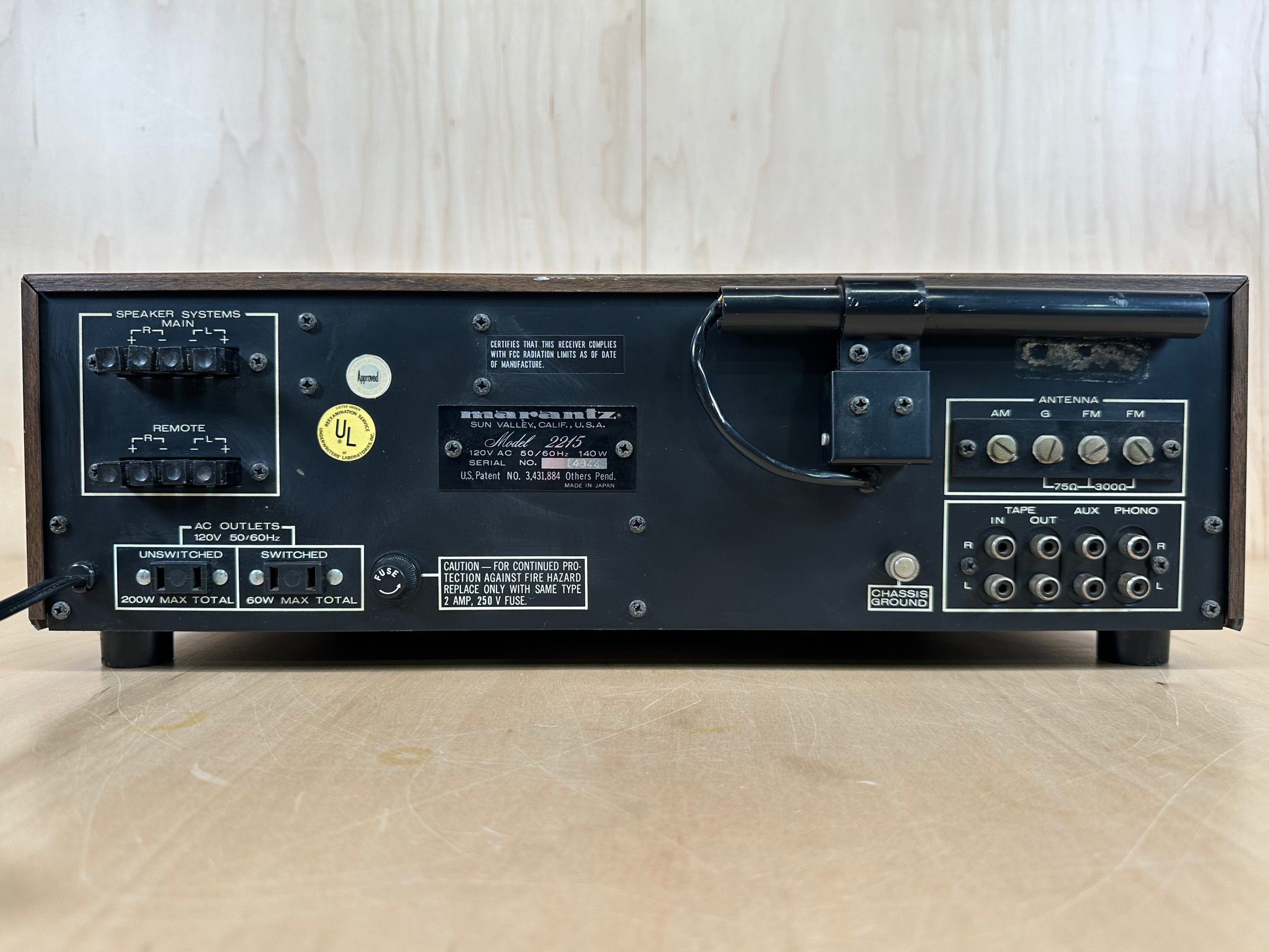 Marantz Model 2215 Receiver