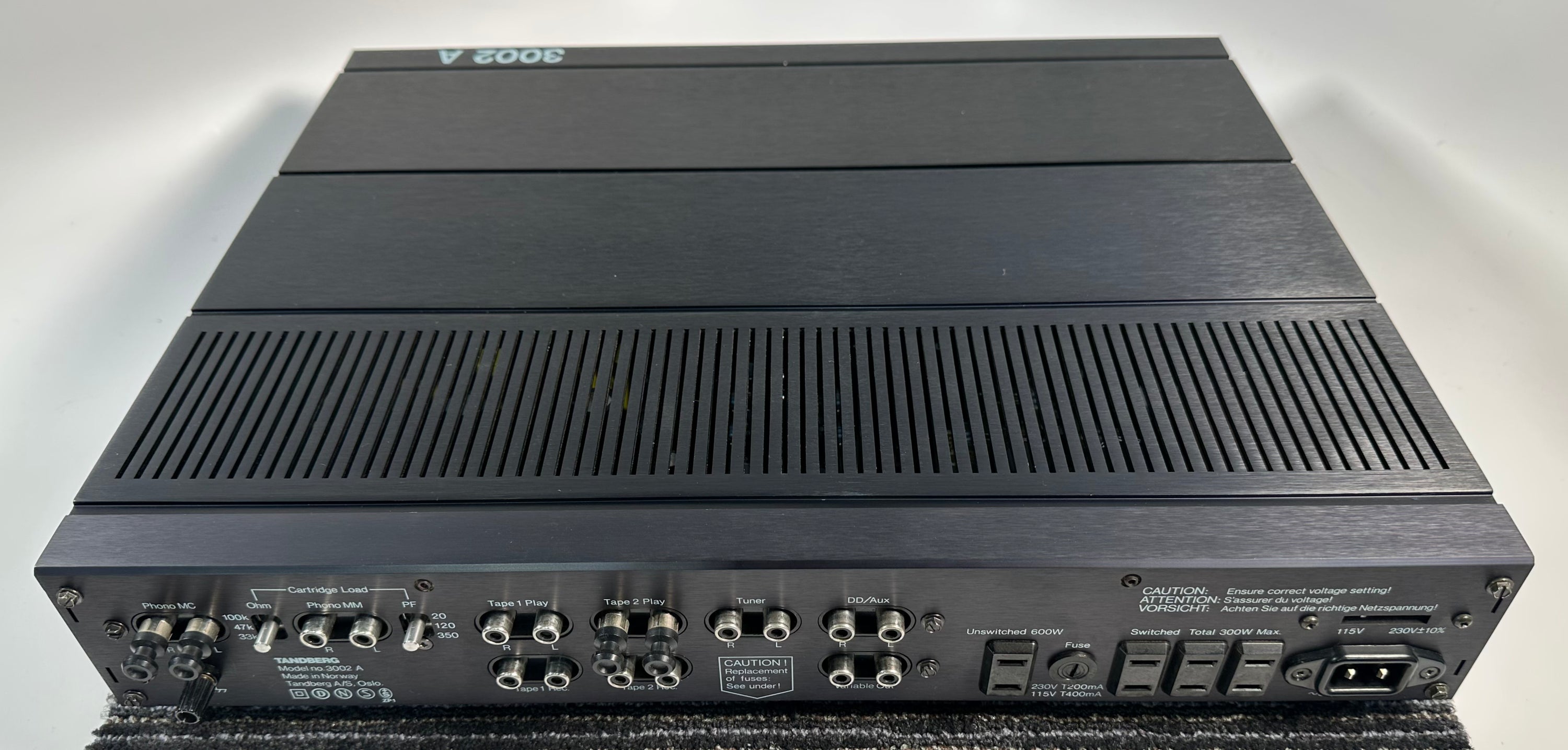 Tandberg 3002A Control Preamplifier