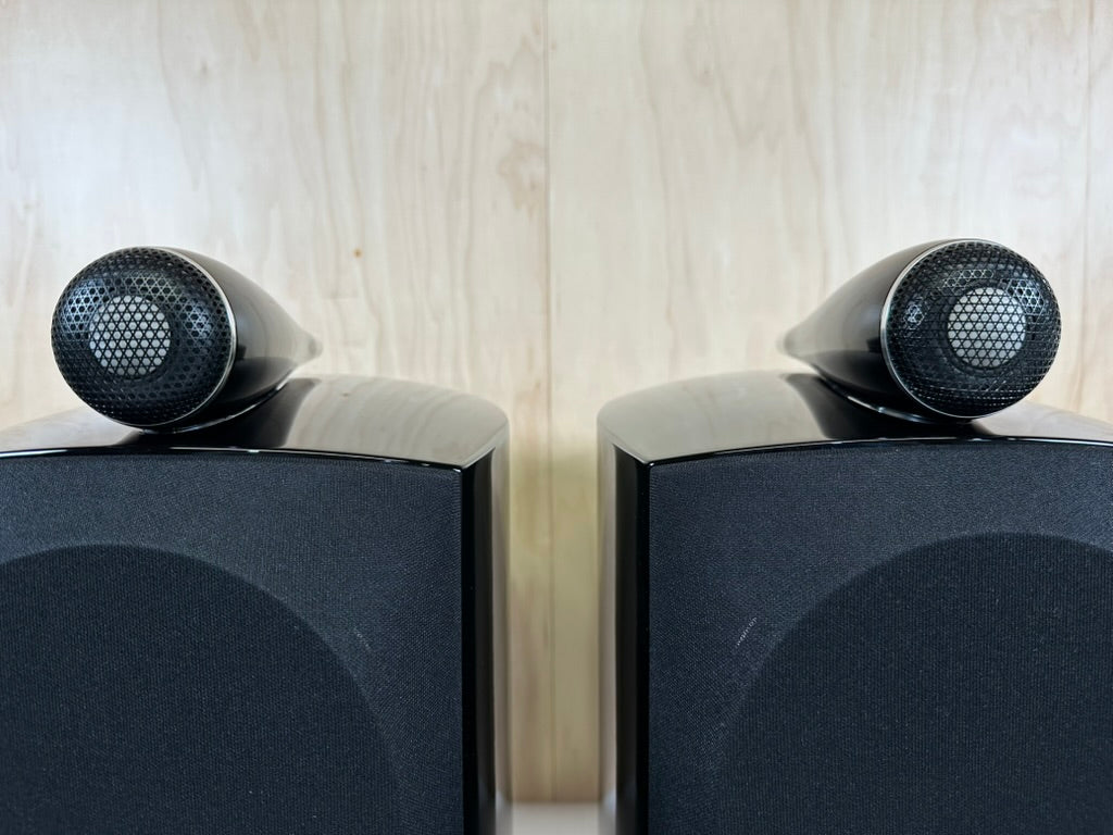 B&W 805 D3 Diamond Speakers Gloss Black w/boxes