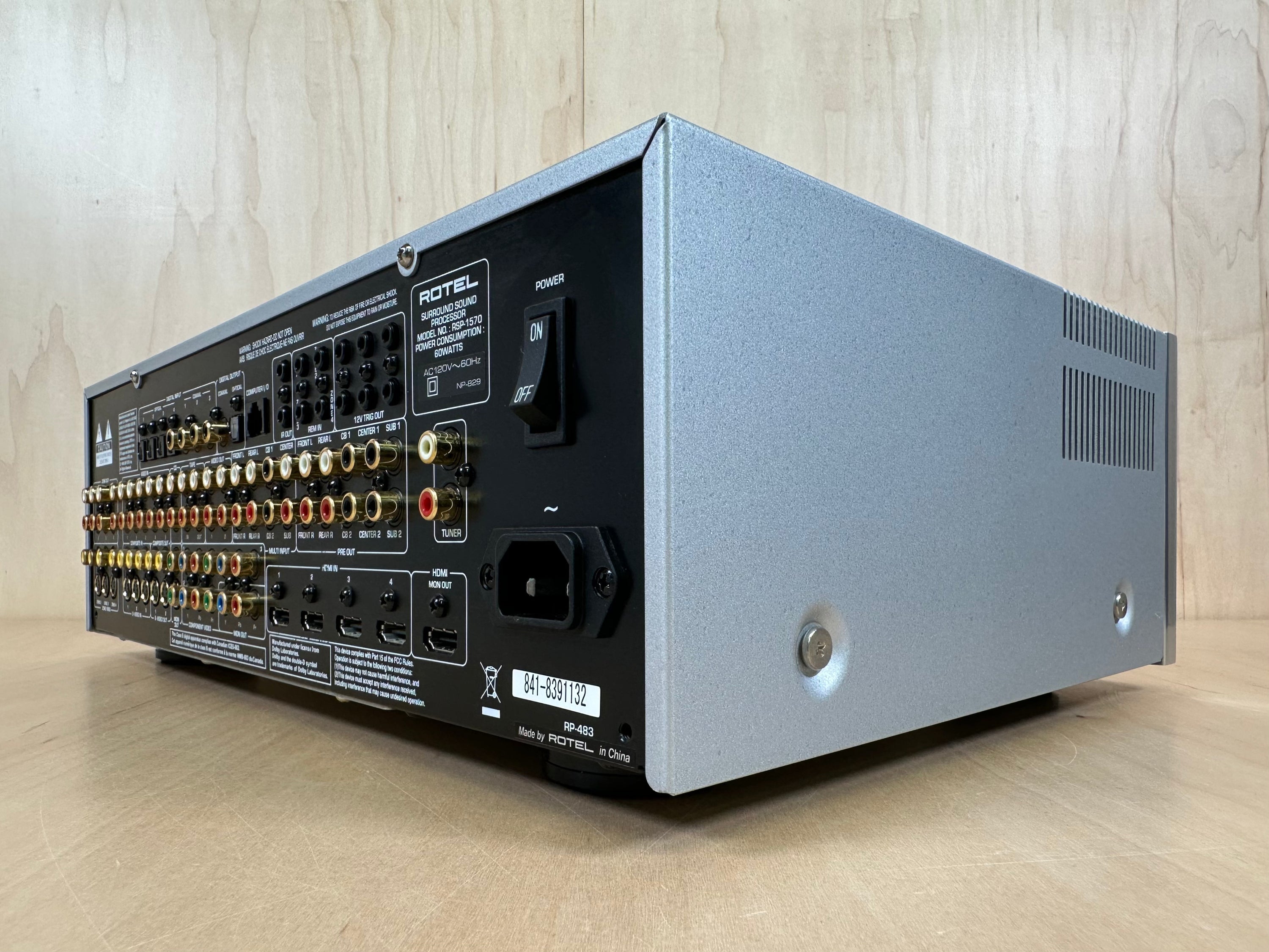 Rotel RSP-1570 Preamplifier Surround Sound Processor w/Remote and Box