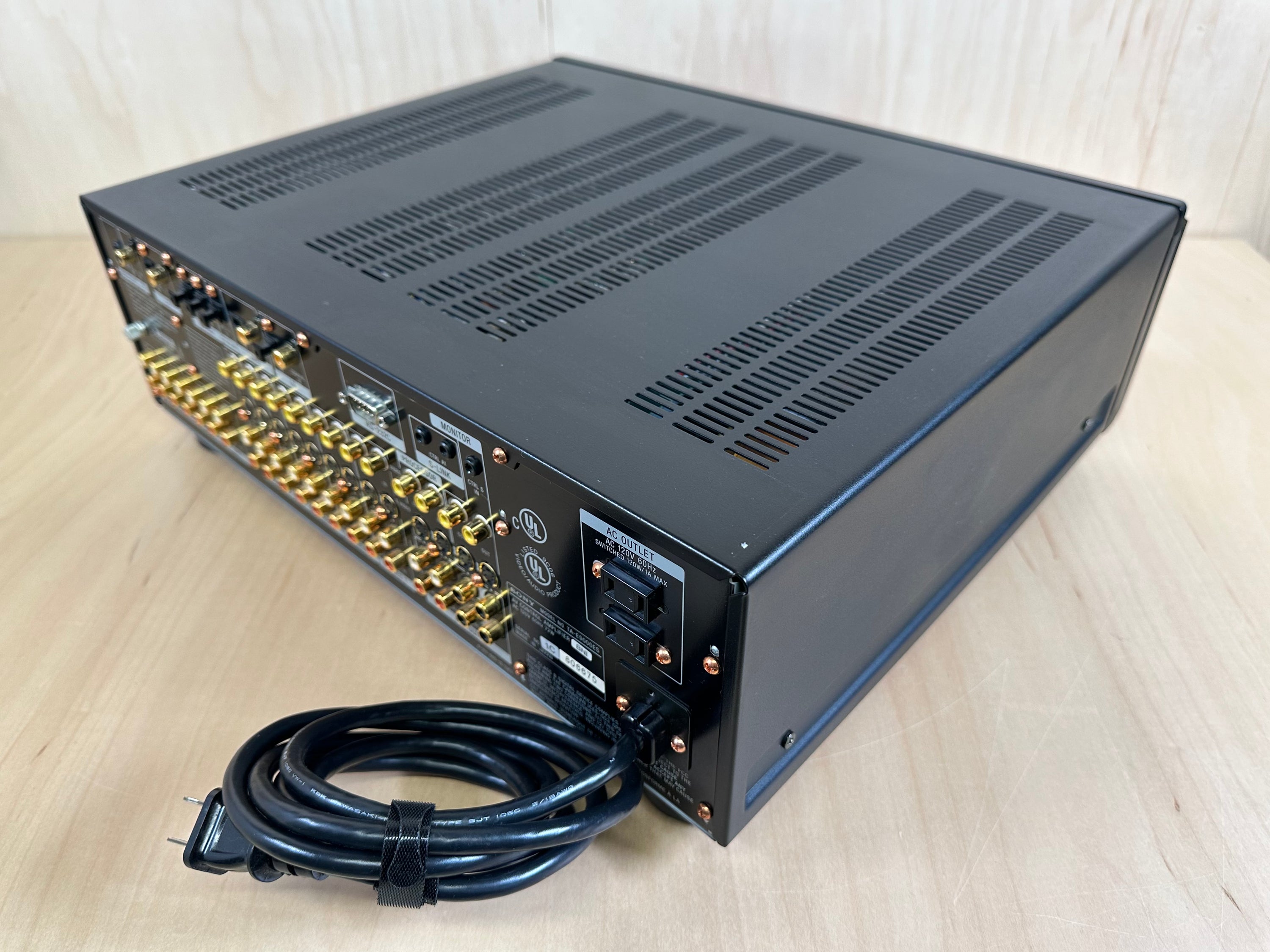 Sony TA-E9000ES AV Preamplifier