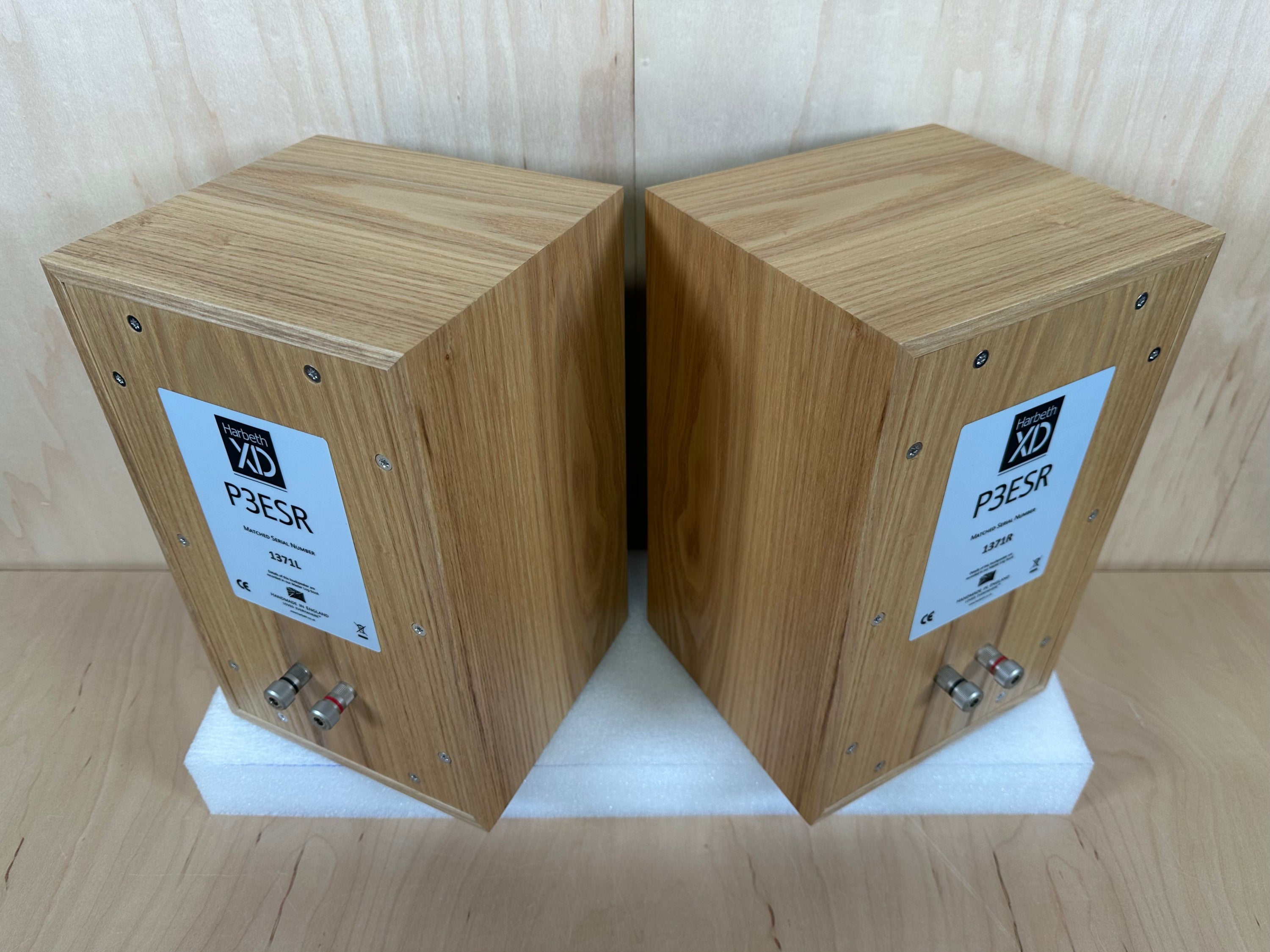 Harbeth P3ESR XD Olive Speakers w/Box