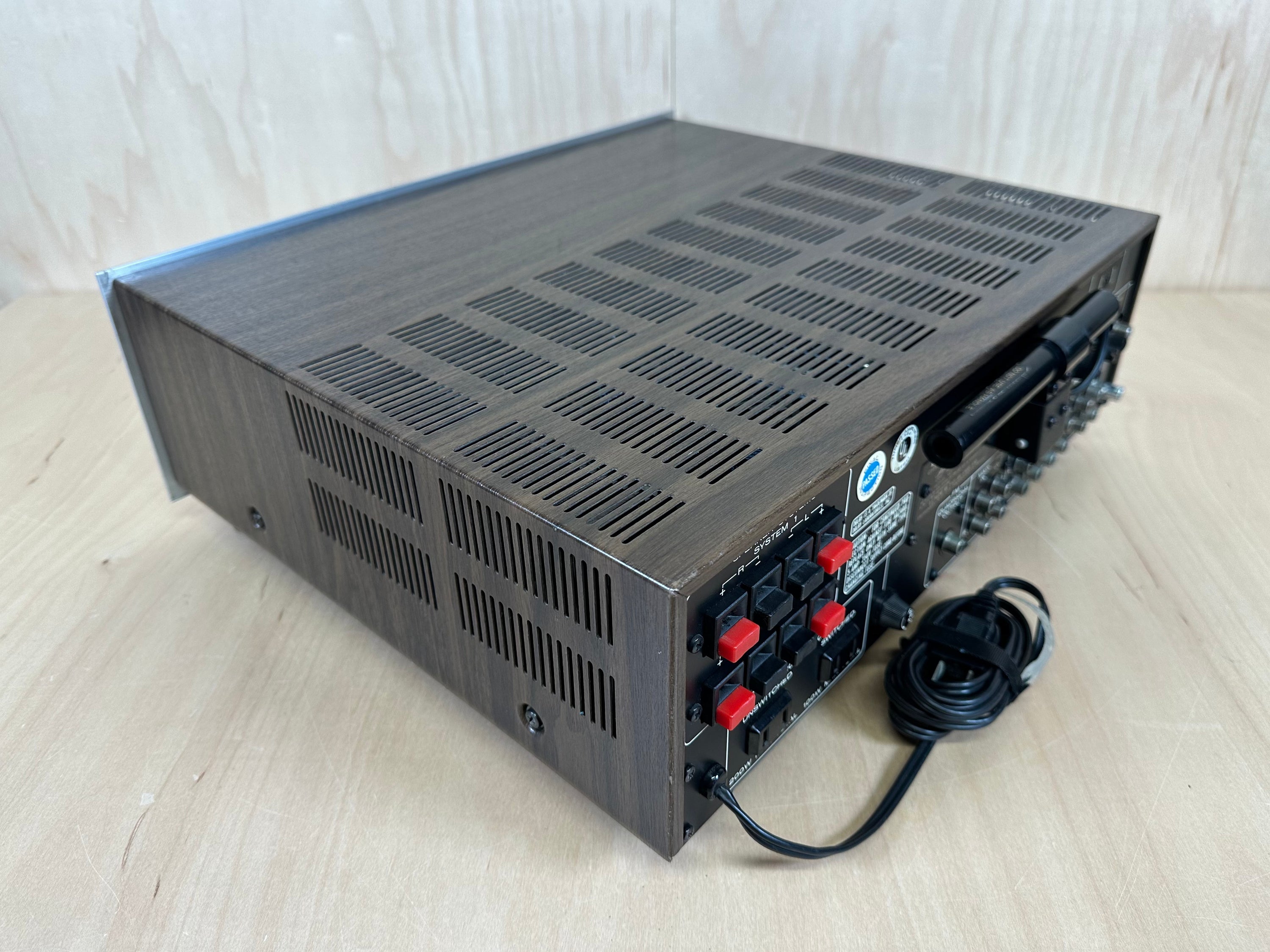 Marantz Stereophonic Receiver Model 2265