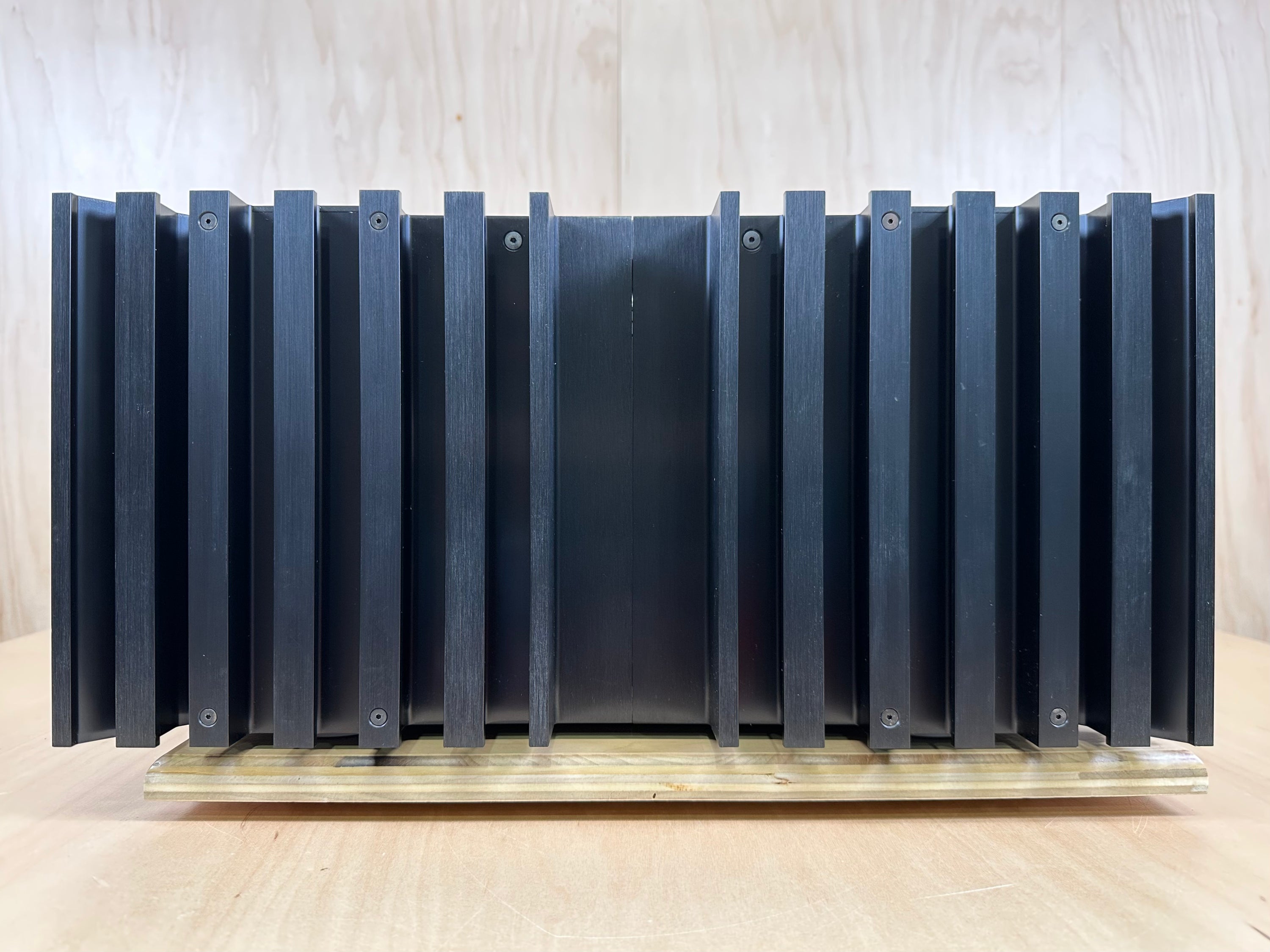 Mark Levinson 331 Dual Monaural Amplifier Recapped and Serviced