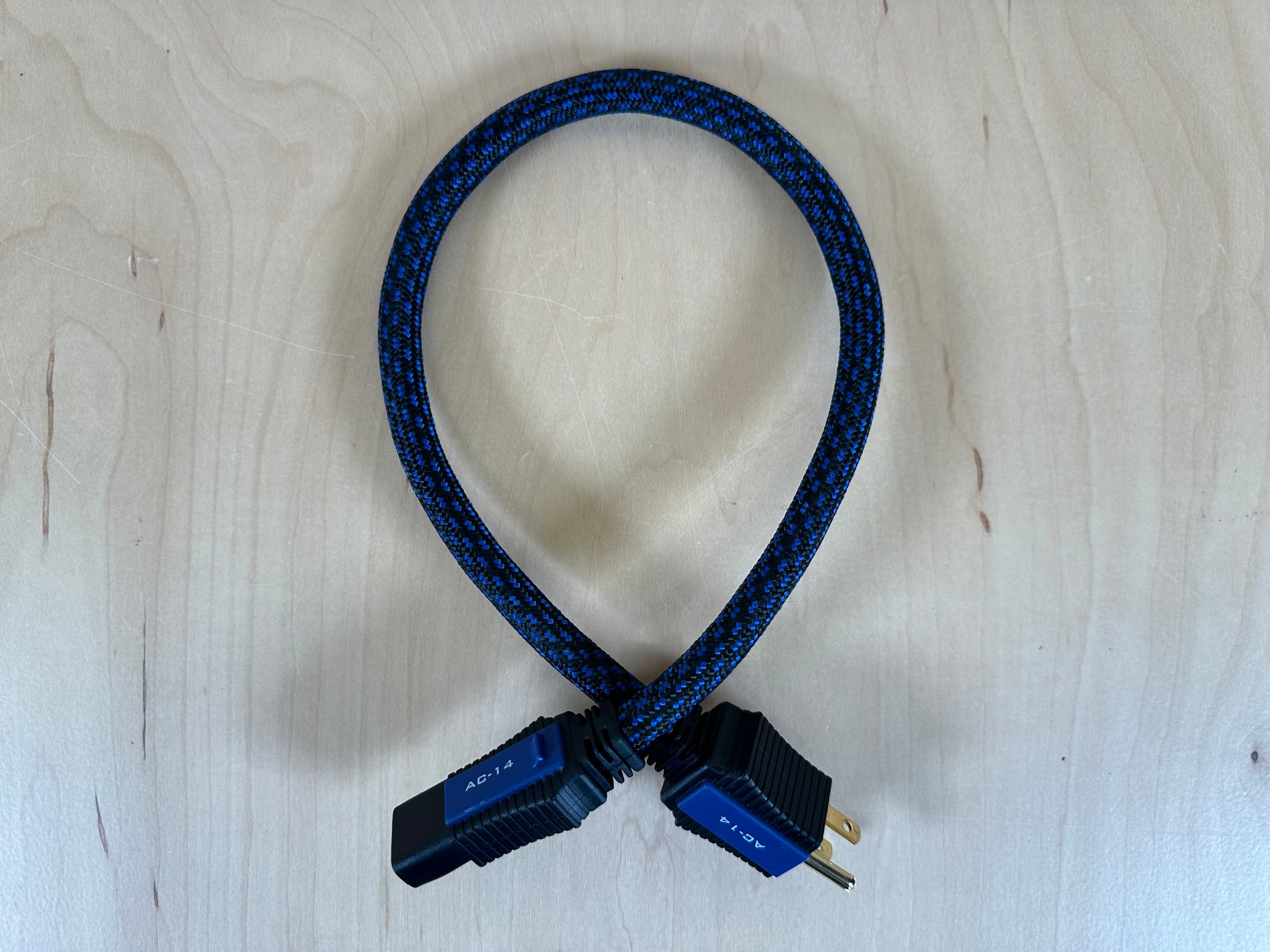 Pangea AC-14 AC cable 2'