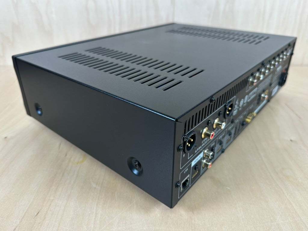 Oppo BDP-105 Blu-Ray SACD Player