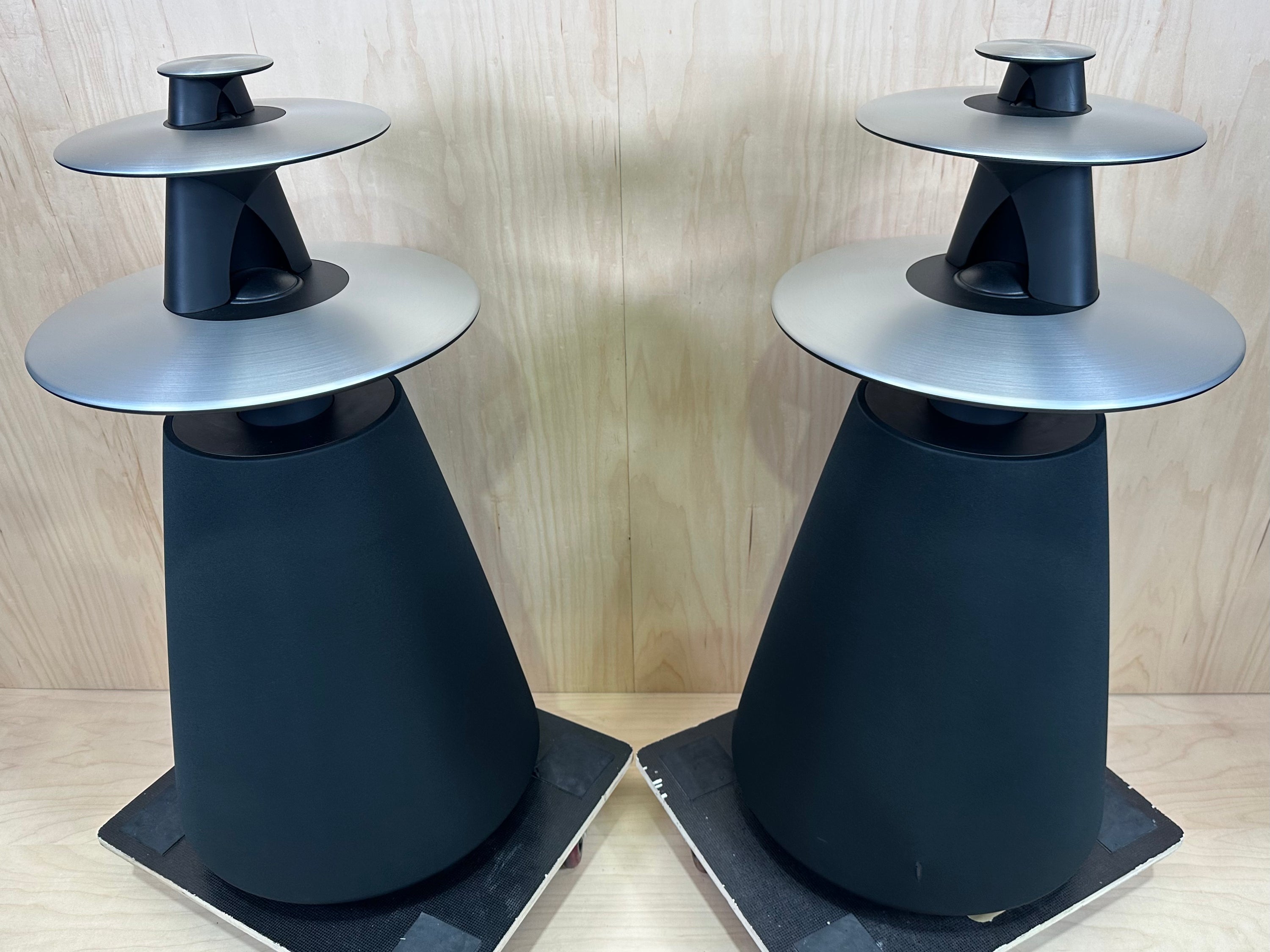 Bang & Olufsen BeoLab 5 Powered Speakers