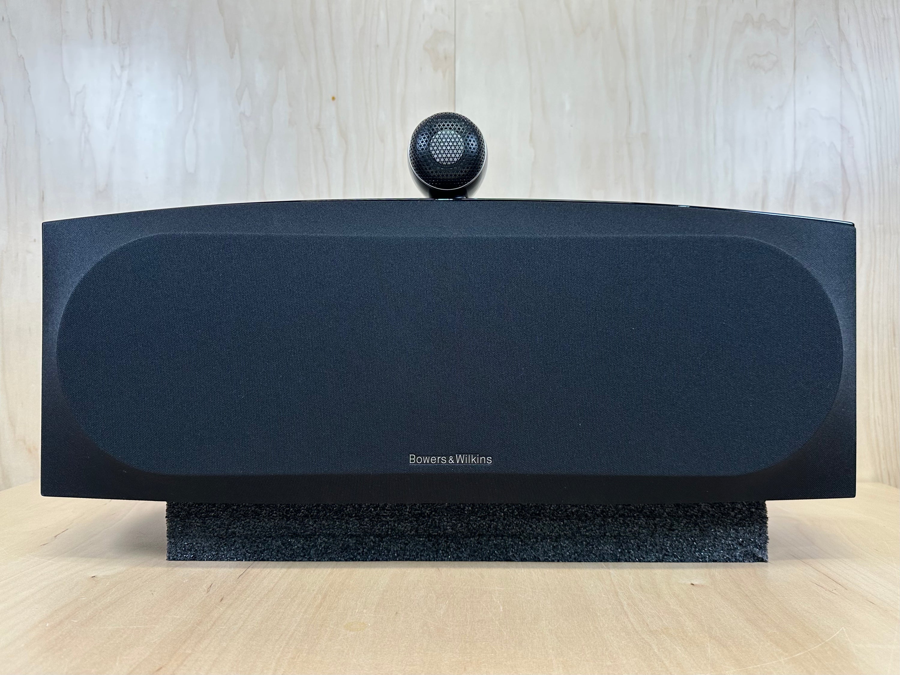 B&W HTM2D3 Diamond Center Channel Speaker Gloss Black