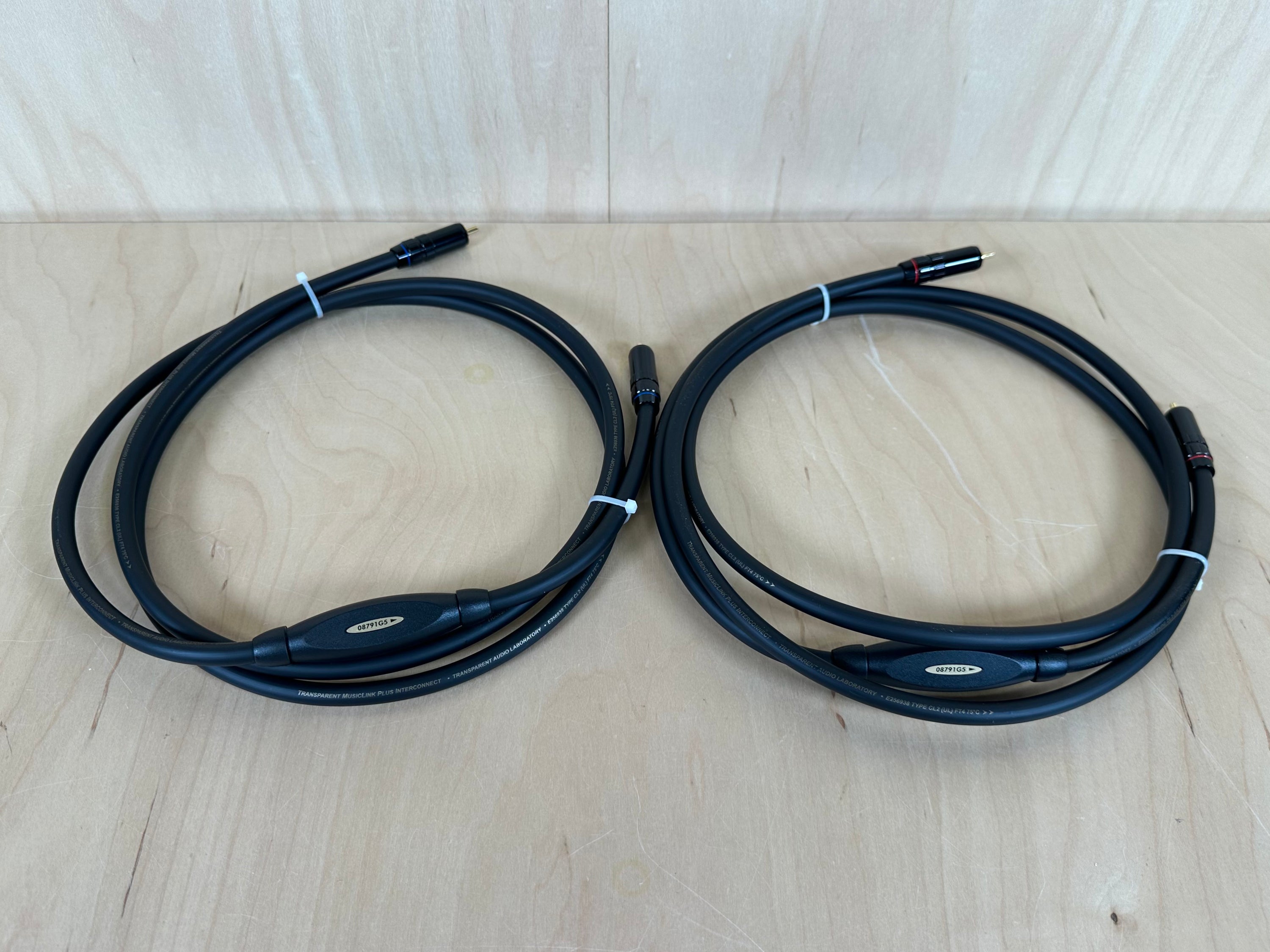 Transparent Audio Musiclink Plus Phono Gen 5 Interconnects 2 Meters RCA