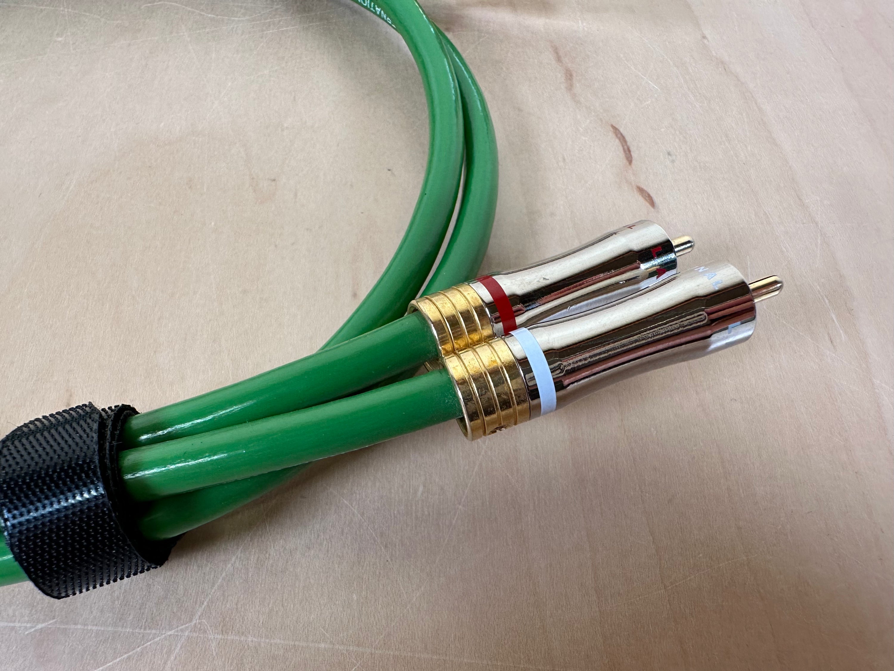 LAT International IC-50 RCA Interconnects 1 meter