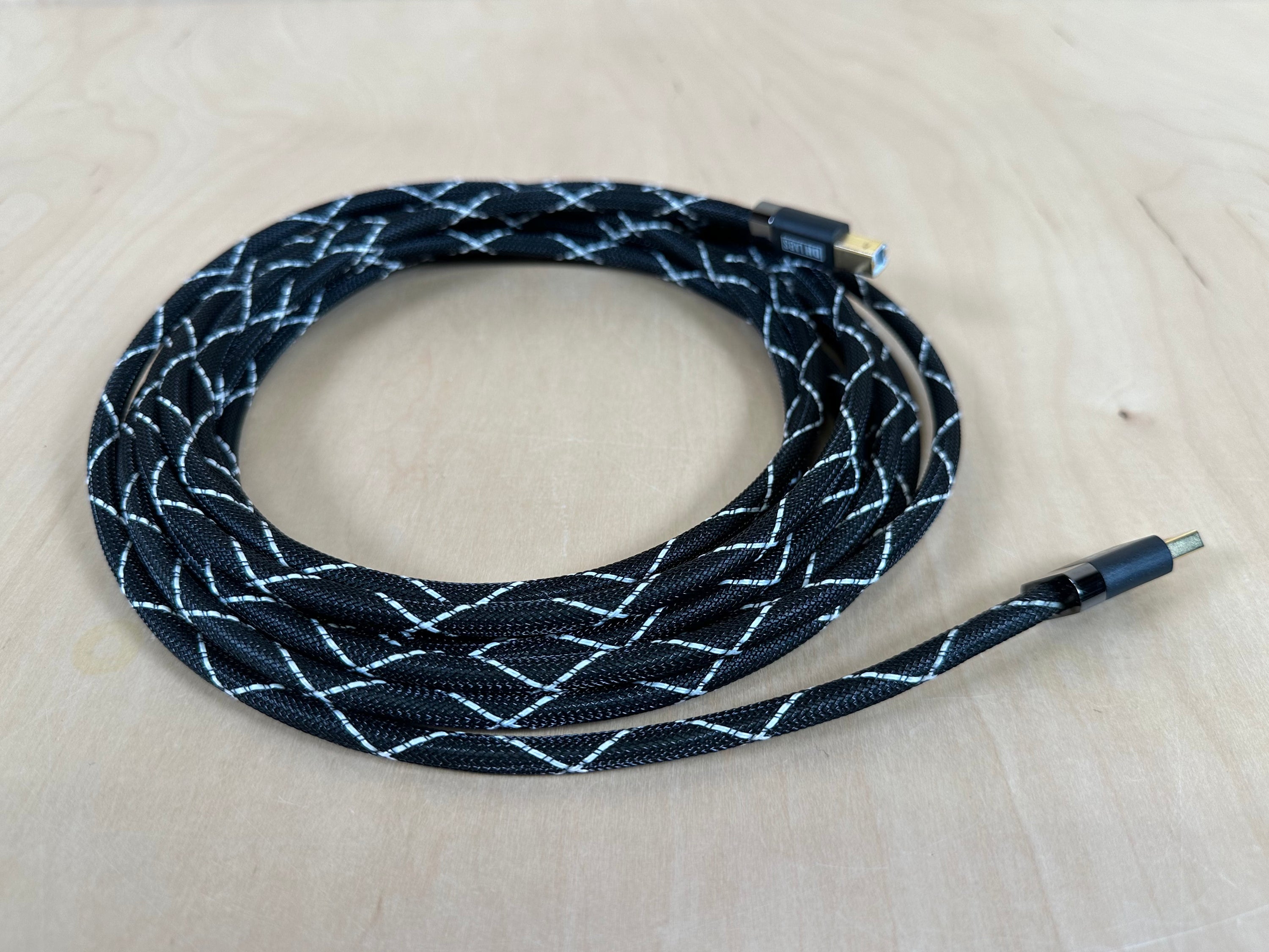 DH Labs Silver Sonic 5 Meter USB Cable